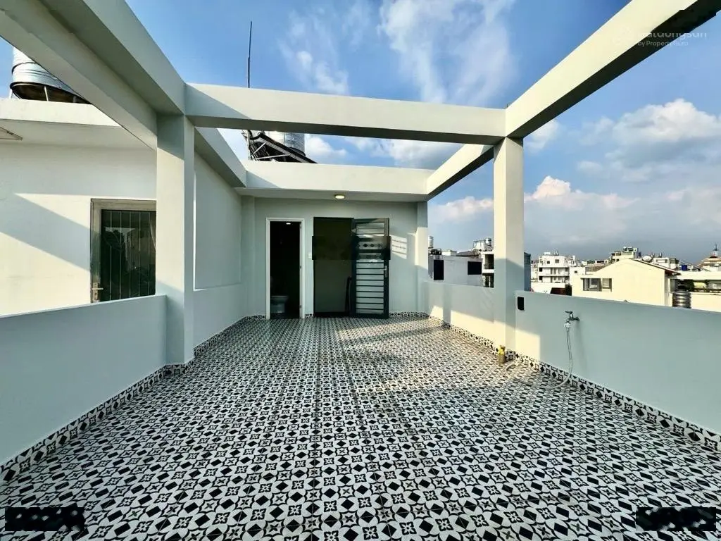 Bán nhà Tôn Thất Thuyết Quận 4 - hẻm ôtô - 40m2 - 5 Tầng - 5 tỷ nhỉnh - Tiện kinh doanh - Ngang 4m