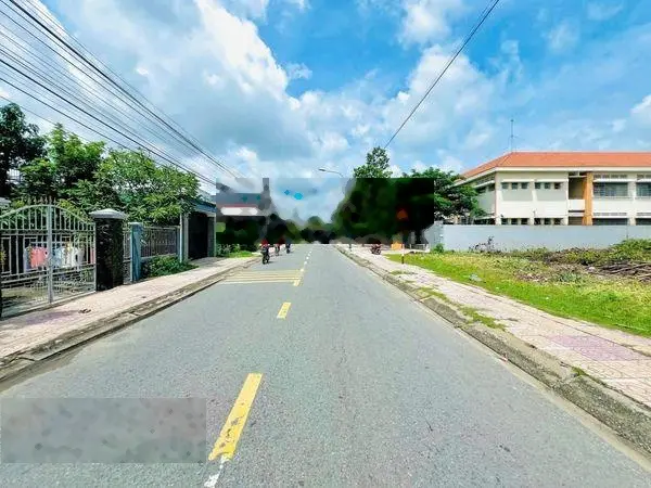 Chủ gửi bán lô đất 400m2 mặt tiền đường Nguyễn An Ninh TT Cần Giuộc thích hợp làm biệt thự nhà vườn