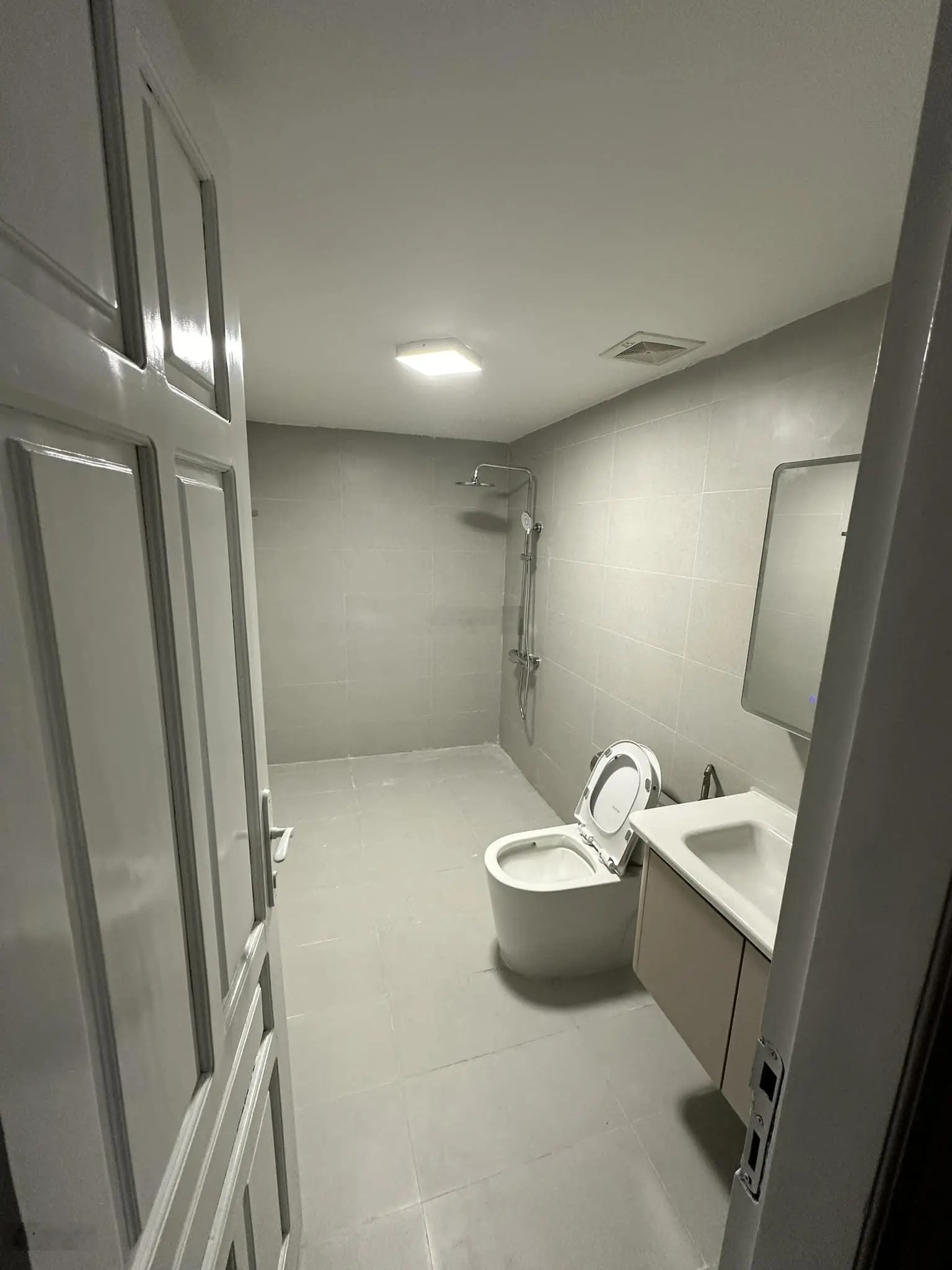 Đống Đa phân lô ô tô tránh dừng dỗ cách mp 10m 5 tầng có thể thêm tầng lắp thang máy DT110m2 29 tỷ