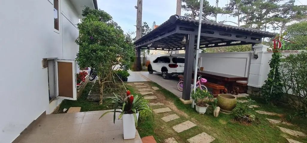 Bán biệt thự Yên Thế, Phường 10, Đà Lạt sang trọng và đẳng cấp Đà Lạt