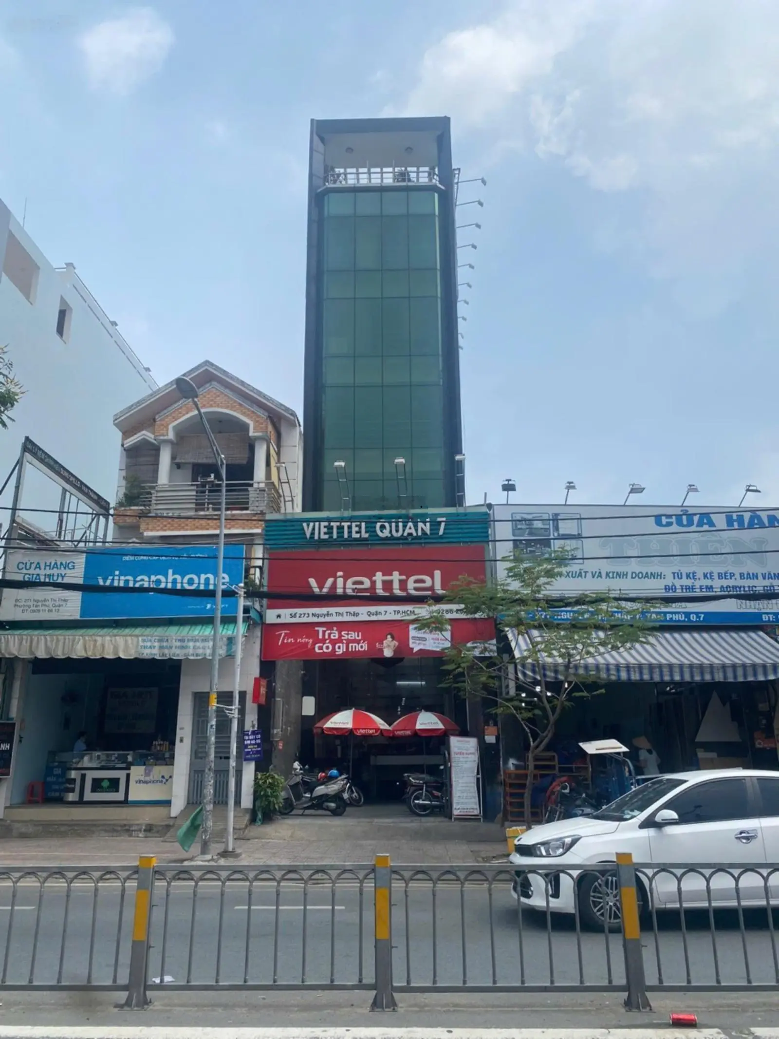 Siêu hiếm! Bán tòa văn phòng MT Nguyễn Thị Thập, DT: 5x27m, hầm 7 tầng thang máy giá bán 45,5 tỷ