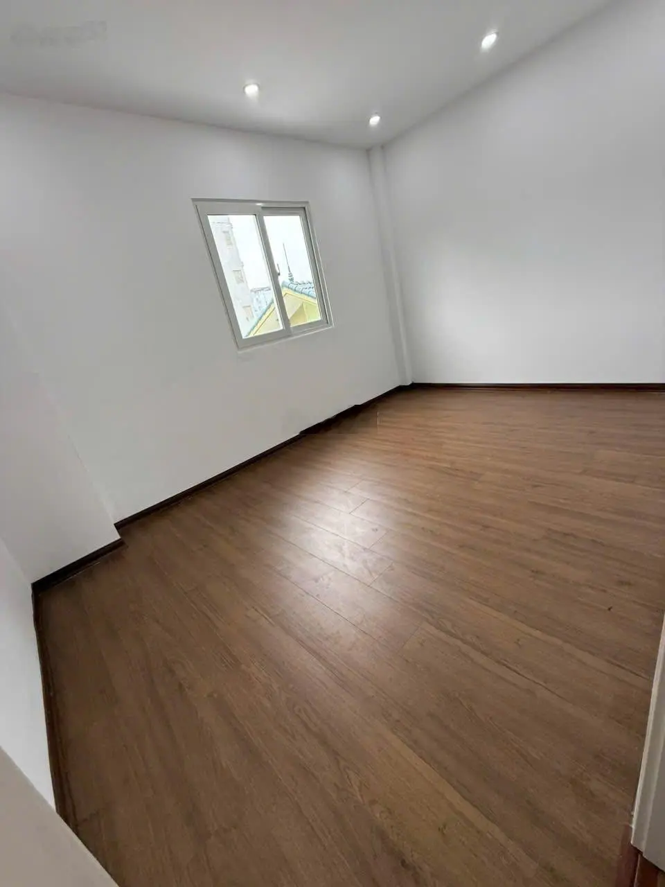 Thu nhập 500tr/năm bán gấp nhà dòng tiền 45m² x 5t 3 thoáng vị trí kim cương Mễ Trì, giá 8 tỷ