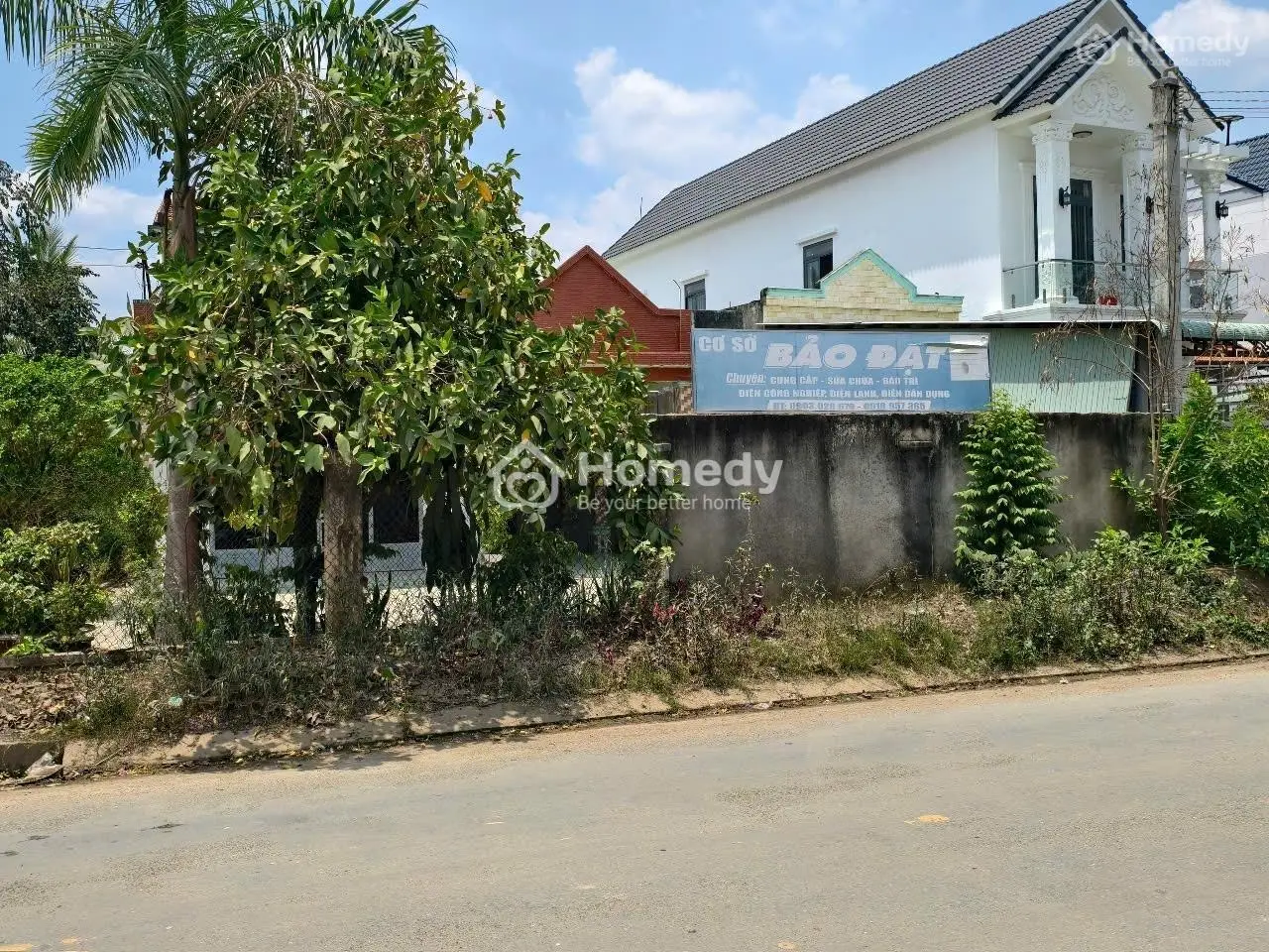 Nhà mặt tiền ĐT 821 rộng 761 m2 thổ cư, trung tâm chợ, liền kề 2 KCN Đức Hòa, Long An