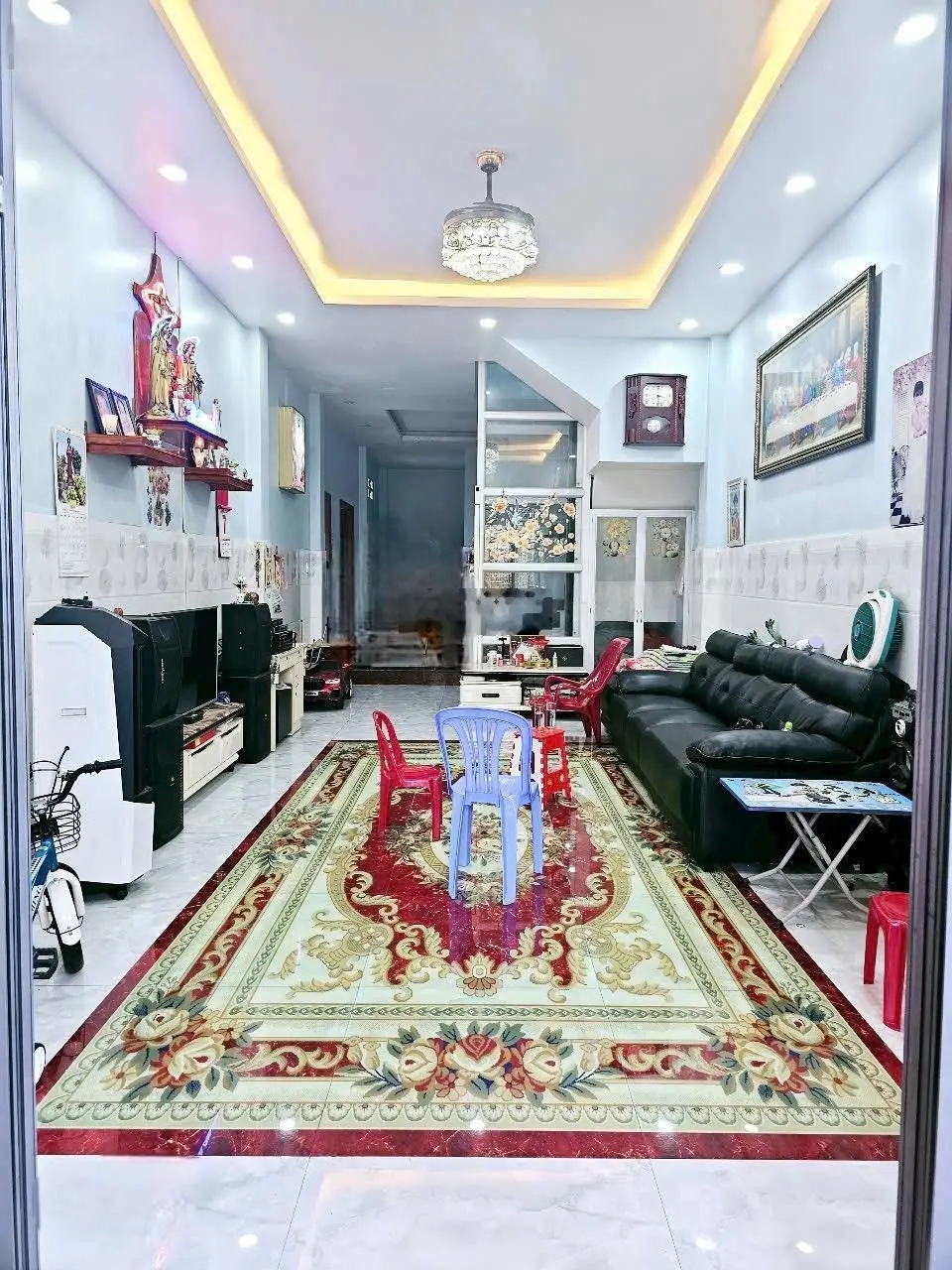 Bán nhà góc 2 mặt tiền 7x22m (154m2 nở hậu) 1 trệt, 3 lầu, 9PN đường số 79 Tân Quy, Quận 7, TPHCM