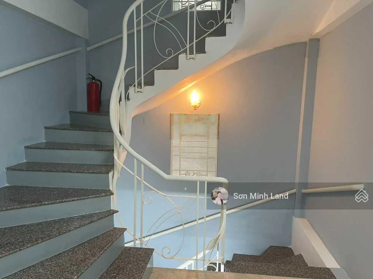 Bán nhà phố 3m2x10m DTXD 1 trệt, 1 lửng, 3 lầu tại Cách Mạng Tháng Tám, Q. Tân Bình. Giá bán 10 tỷ