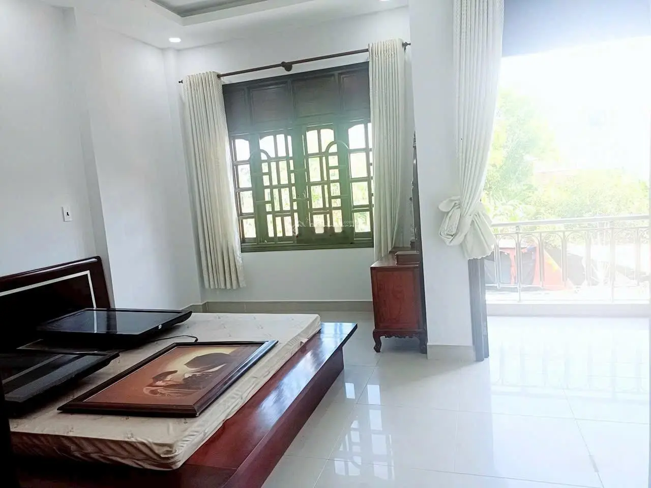 Bán căn nhà cực hiếm đường Đỗ Xuân hợp, dt 50m2 , sàn 160m2 , phường Phước Long B , Q9