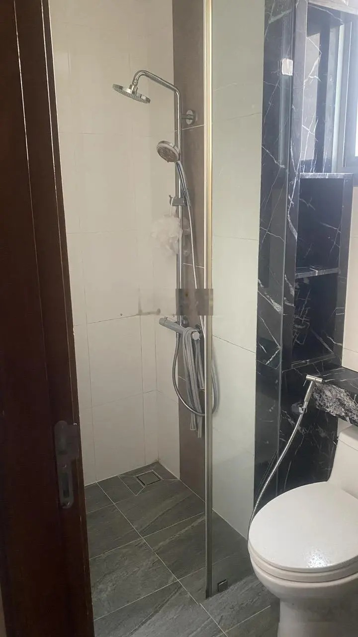 Kẹt tiền cần bán Ruby 3PN-2WC (84m2) đã có sổ hồng, hướng nhà gió lộng chỉ 4,1 Tỷ