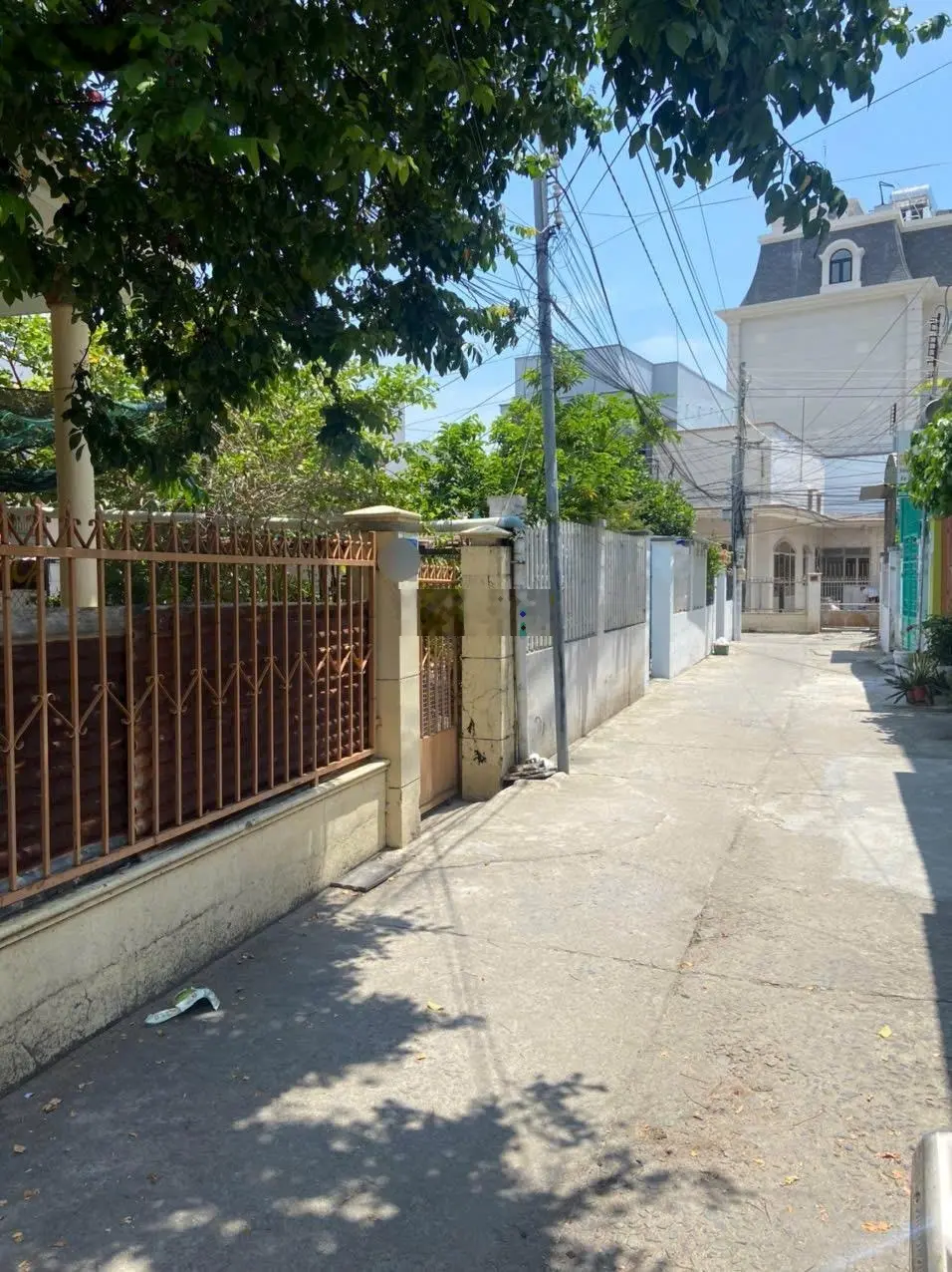 Bán nhà cấp 4 cũ (113.6m2, ngang 5.8m) hẻm 4m Mai Xuân Thưởng, cách biển 600m. Giá bán 4.15 tỷ