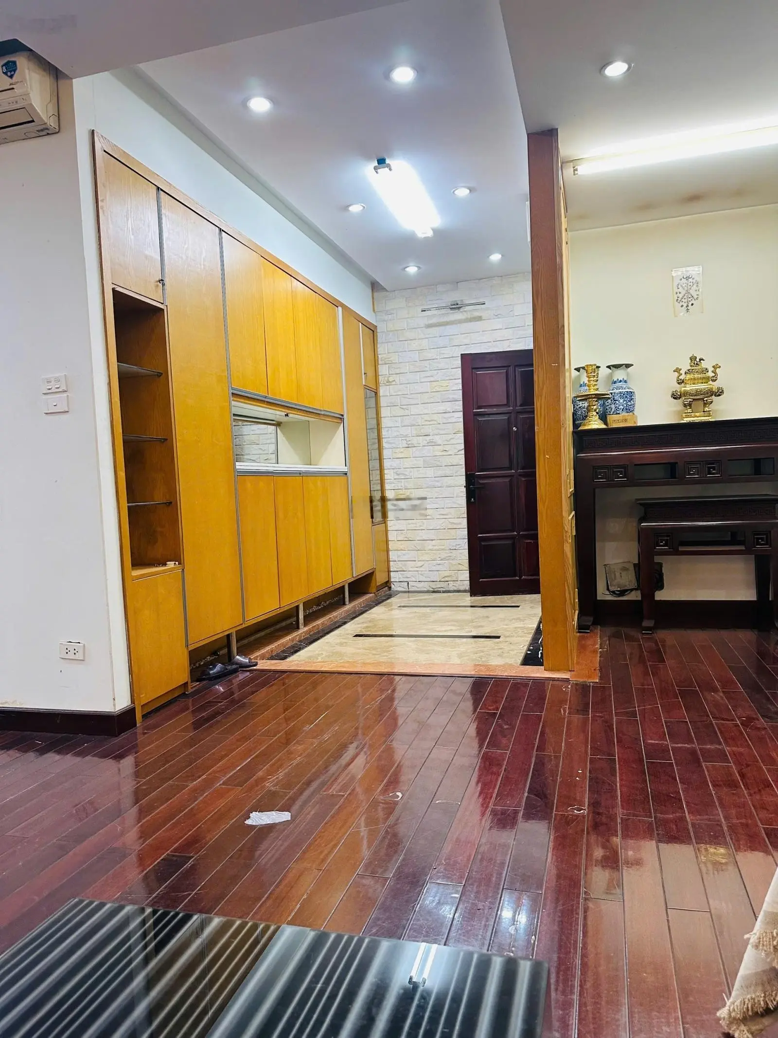 Bán căn hộ chung cư Vimeco II - Nguyễn Chánh, 9,83 tỷ vnđ, 151m2, 3 PN. LH 0934 593 ***