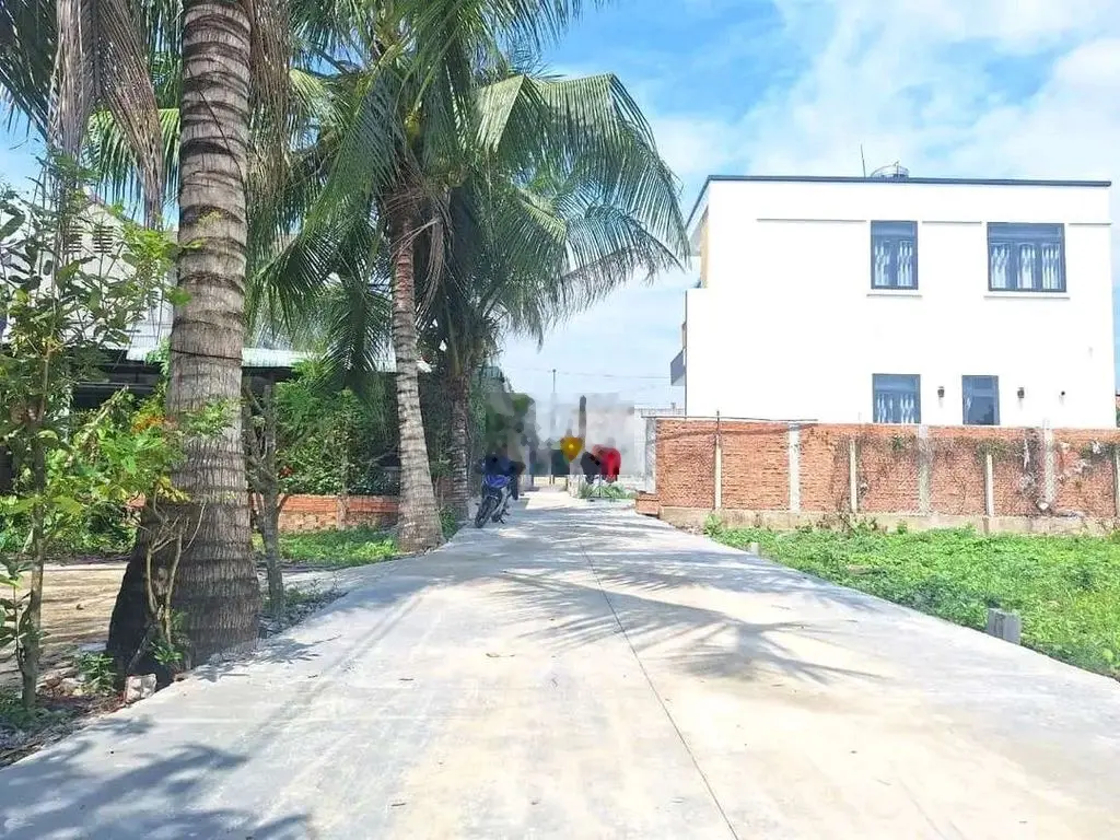 Đất thị trấn 5x33 giá 399tr full tc, sổ riêng đường nhựa 30m, dân đông