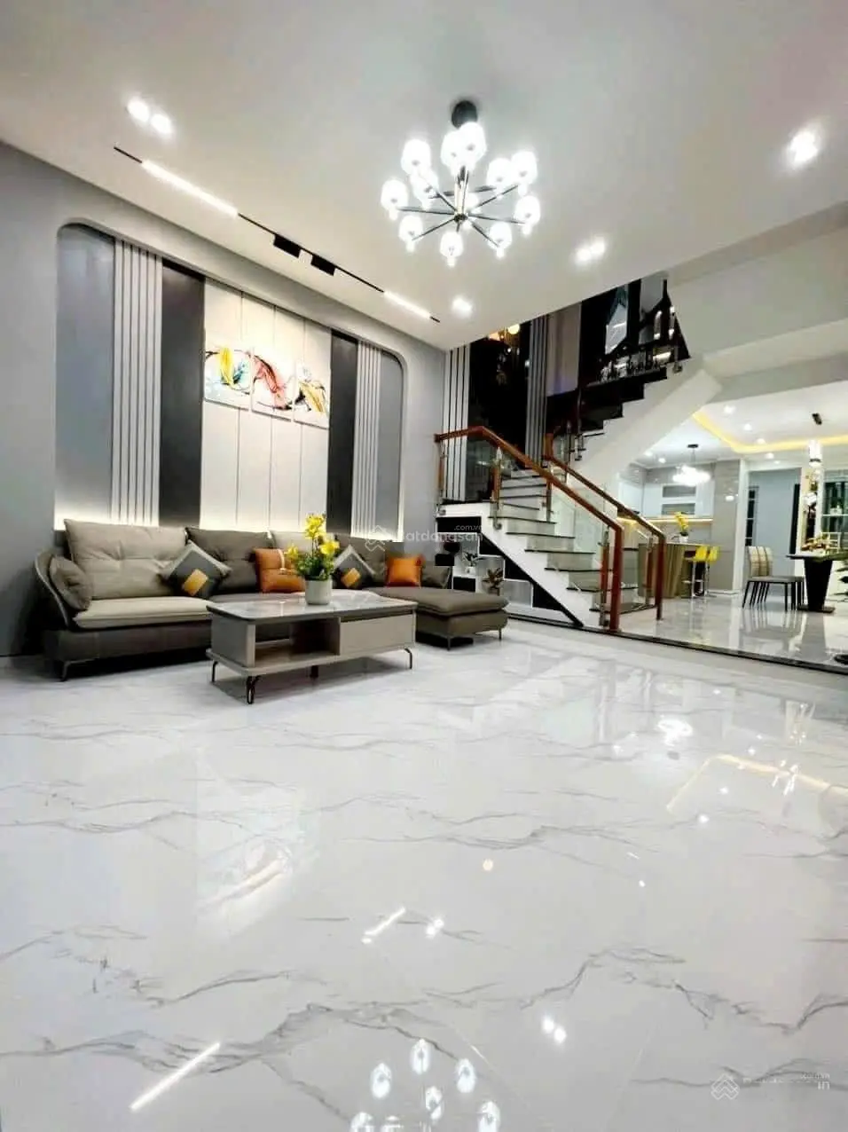Chính chủ cần bán gấp căn nhà mặt tiền Võ Văn Ngân, Linh Chiểu, TĐ giá 4.25TỶ, thích hợp đầu tư,SHR