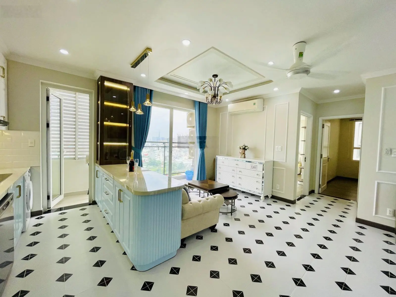 Căn hộ Florita, Hoàng Trọng Mậu, Q. 7 - 79,5m2 (2PN + 2WC) - nhà decor đẹp, cao cấp - view Q.1