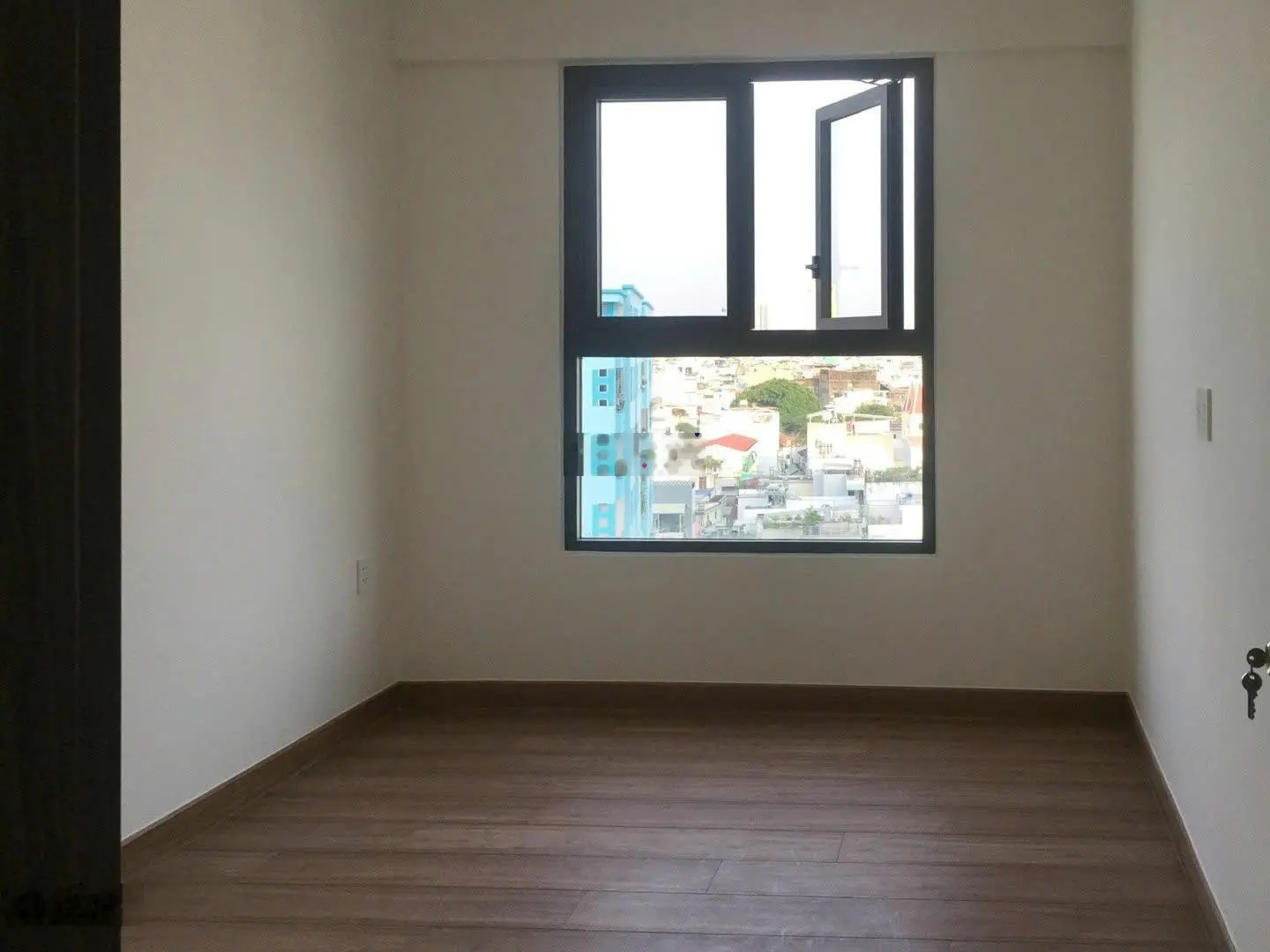 Bán Căn hộ Saigon Asiana, 3PN, 2WC, 90m2, góc, không nội thất, giá 4 tỷ 650, liên hệ: 0908 435 ***
