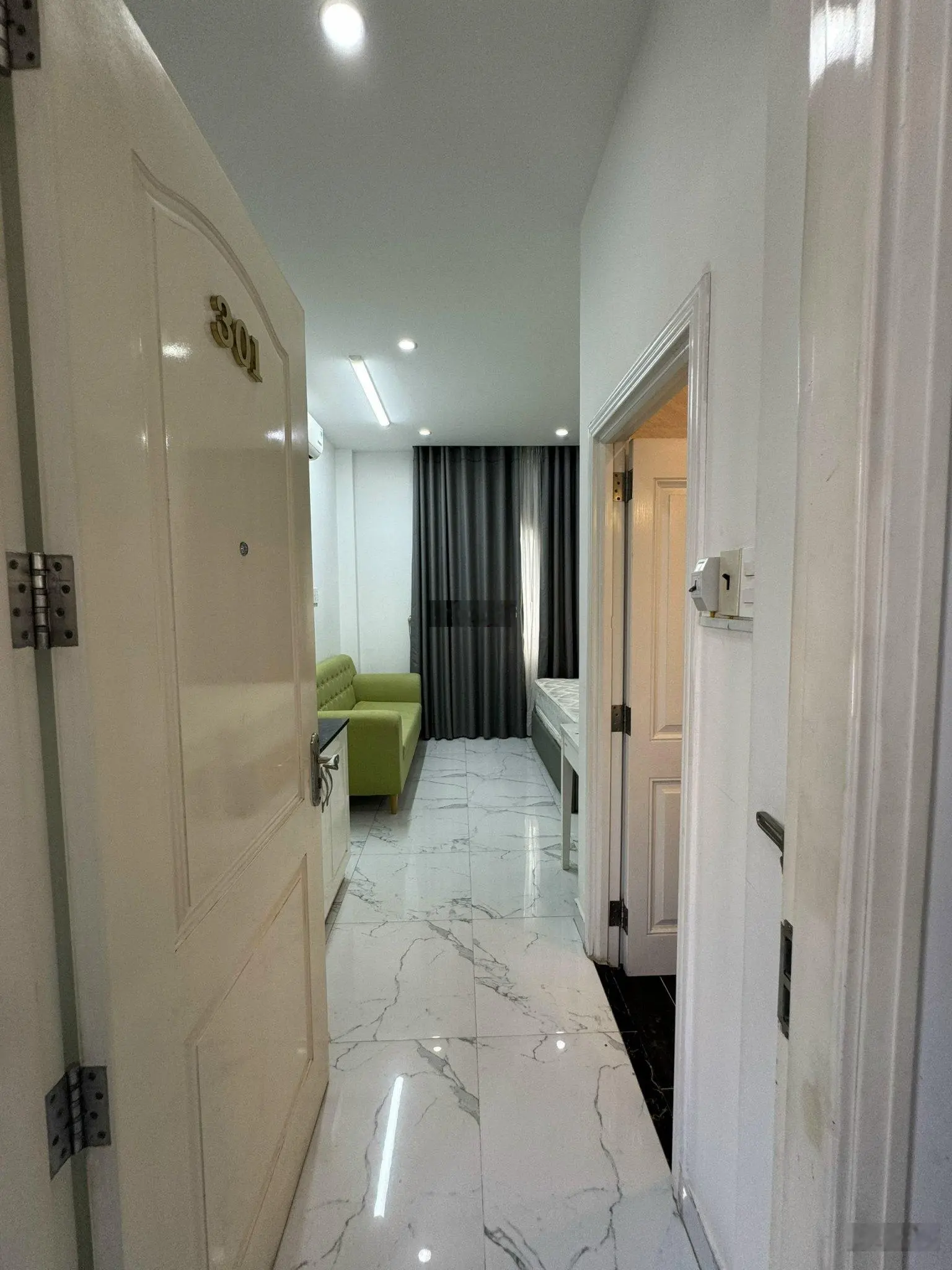 Nhà MT full NT, CN 60,4m, nở hậu 4,35m, hầm, có TM, 11 CHDV, HĐ thuê 65tr/th, Nguyễn Phi Khanh, Q1