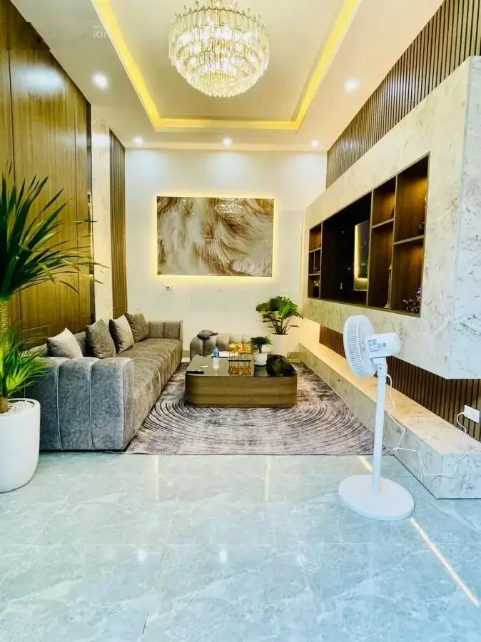 Siêu hiếm! Bán nhà Vũ Tông Phan 38m2*4T*3.8m MT - ô tô đỗ cổng - xây mới - đủ nội thất - ở ngay