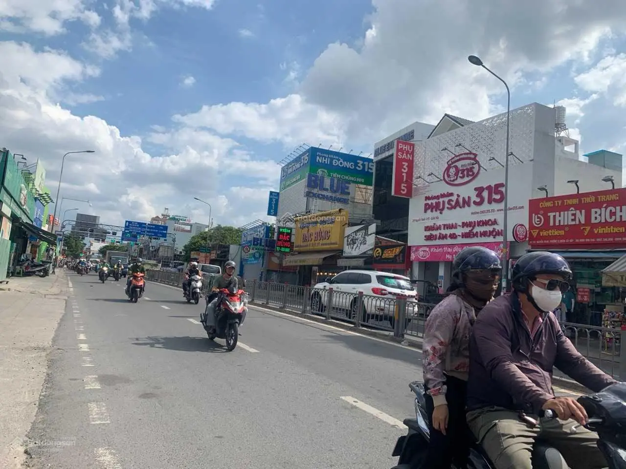CC bán nhà MT Nguyễn Oanh, phường 17, DT 8x40m, 2 tầng, ĐCT 72 triệu/ tháng, giá 32 tỷ, 0919 818 ***