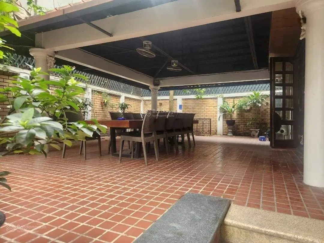 Bán siêu phẩm nhà cầu giấy, phân lô 2 ôtô tránh, vỉa hè, dt 270m - 4tầng - mặt tiền 20m - giá 6x tỷ