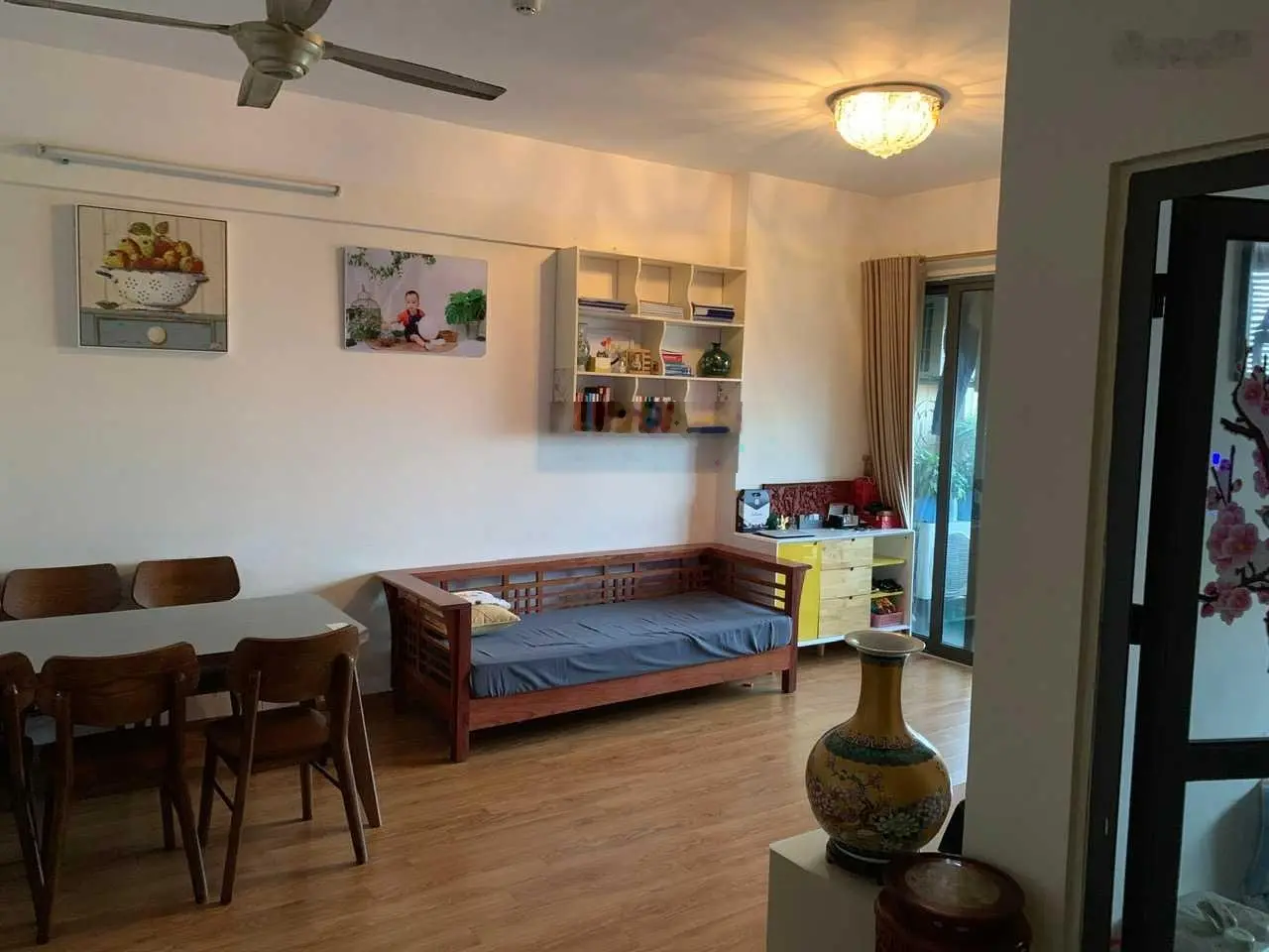 Chính chủ cần bán căn hộ CT36B, tầng 10, diện tích 70 m2, tại Hoàng Mai, Hà Nội. Giá bán 4,2 tỷ VND