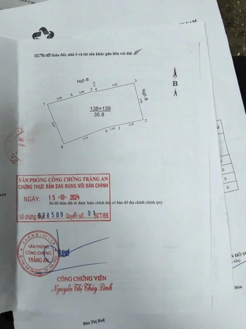 Nguyễn Công Trứ 36m 4 tầng cũ xác định bân đất , ngõ 2 xe máy , 15m ra mặt phố.
