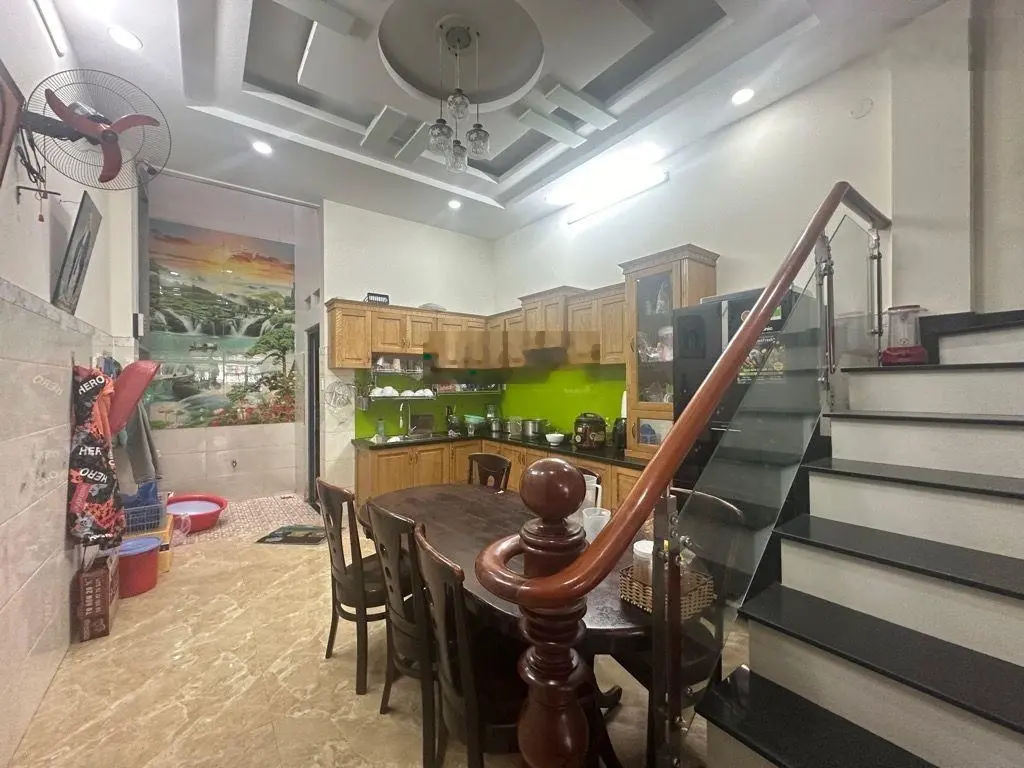 Bán Mặt tiền kinh doanh 4 tầng 68m2 đường Hà Chương, Trung Mỹ Tây, Quận 12.