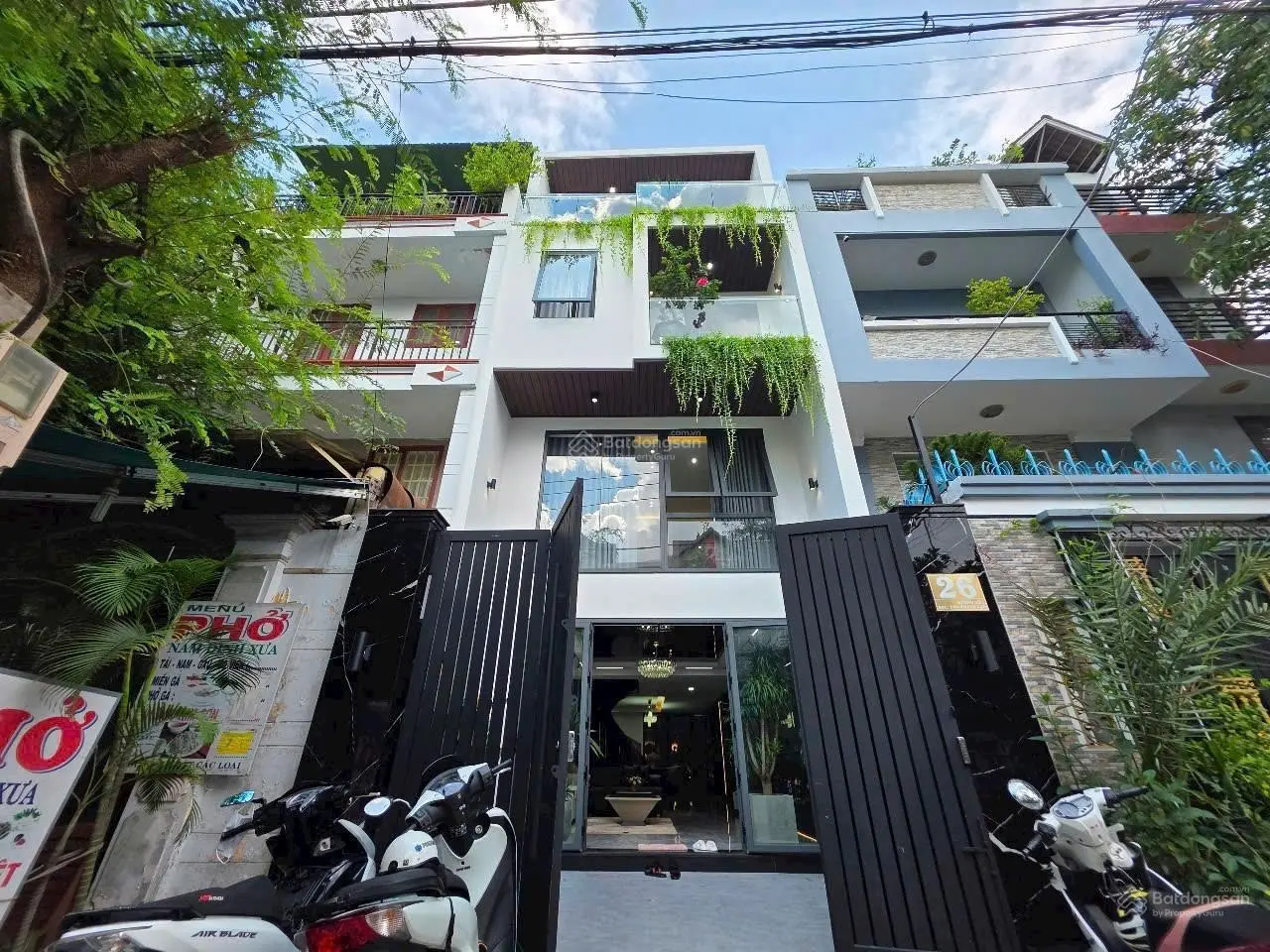 [16 tỷ TL] nhà đẹp 5x19,5m mới xây 04 tầng mặt tiền đường 12m khu dân cư Tân Thành Lập, Phú Mỹ, Q7.