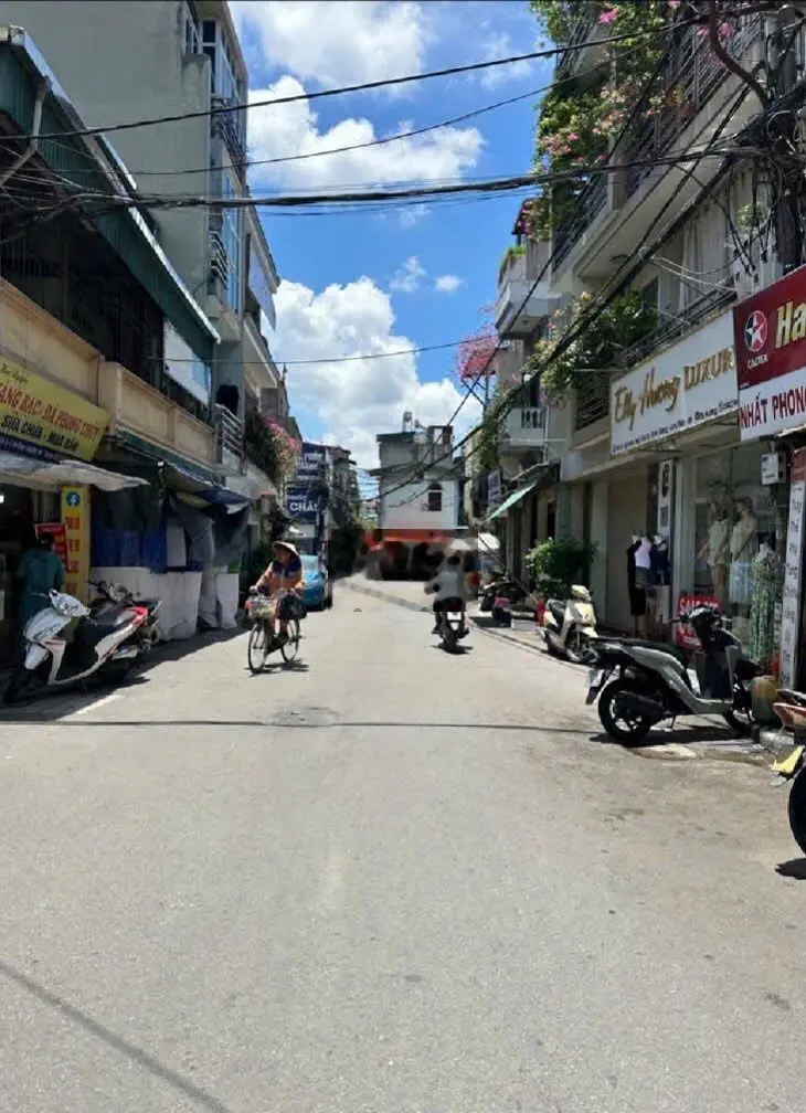 BÁN ĐẤT NGÔ GIA TỰ-lONG BIÊN ,NGÕ THÔNG OTTO VÀO 31M,MT 4,2M, 3,85 Tỷ