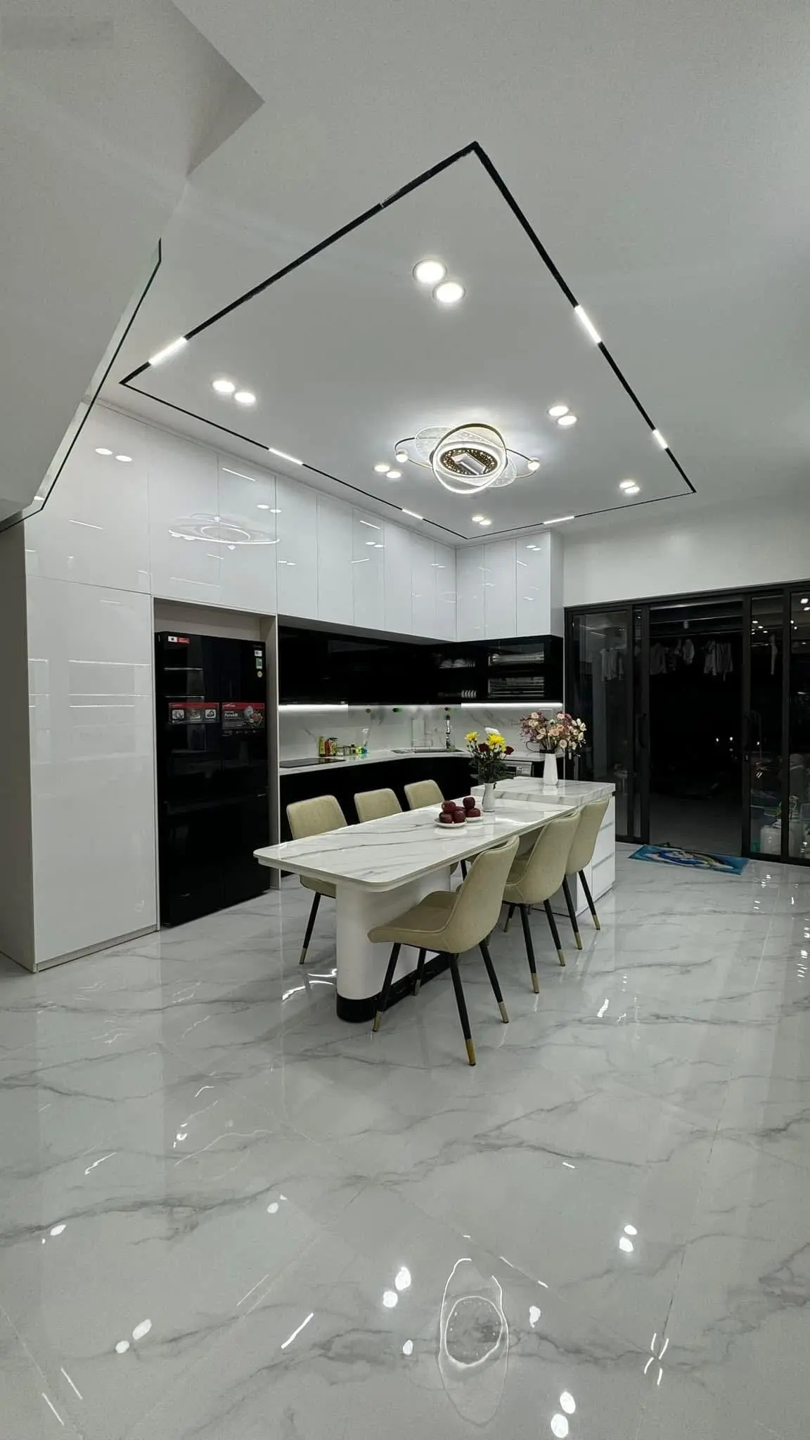 Bán nhà phố Hàm Nghi - Nguyễn Đổng Chi nhà mới ở ngay, lô góc, ô tô 40m2 6T thang máy 10.x tỉ