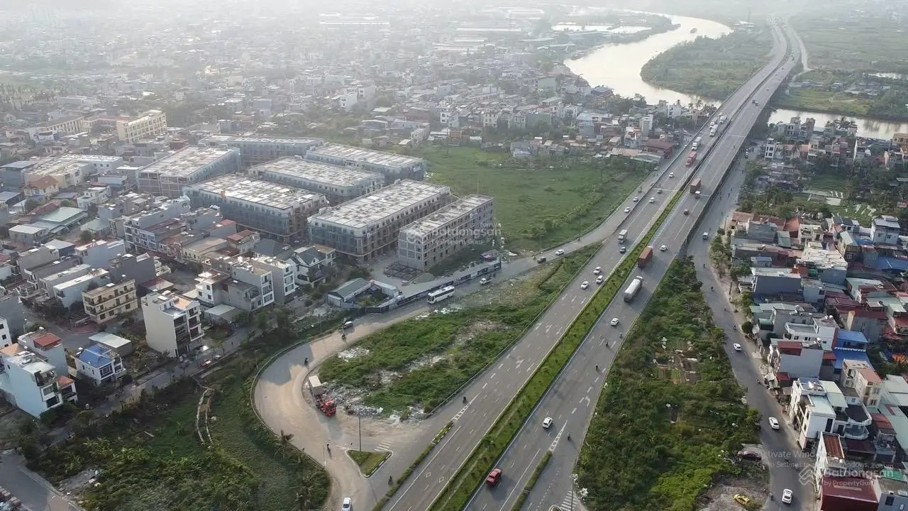 HOT: Căn góc liền kề Star Central giá tốt nhất, vay miễn lãi trong 18th, ck gần 1 tỷ. LH:0926 772 ***