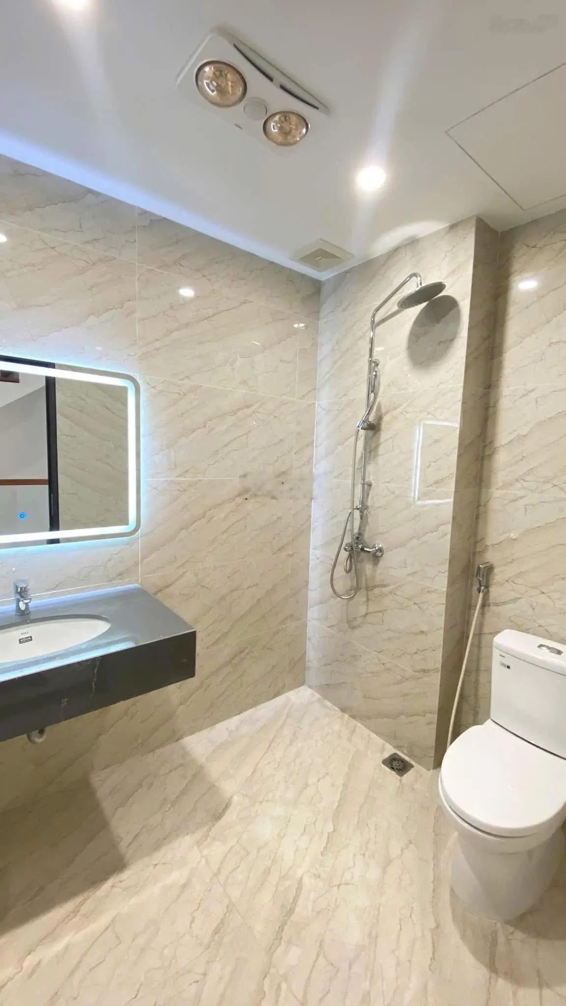 Bán nhà shophouse 5,5 tầng đường 30m có thang máy tại Himlam Hùng Vương, Hồng Bàng LH 0977942670