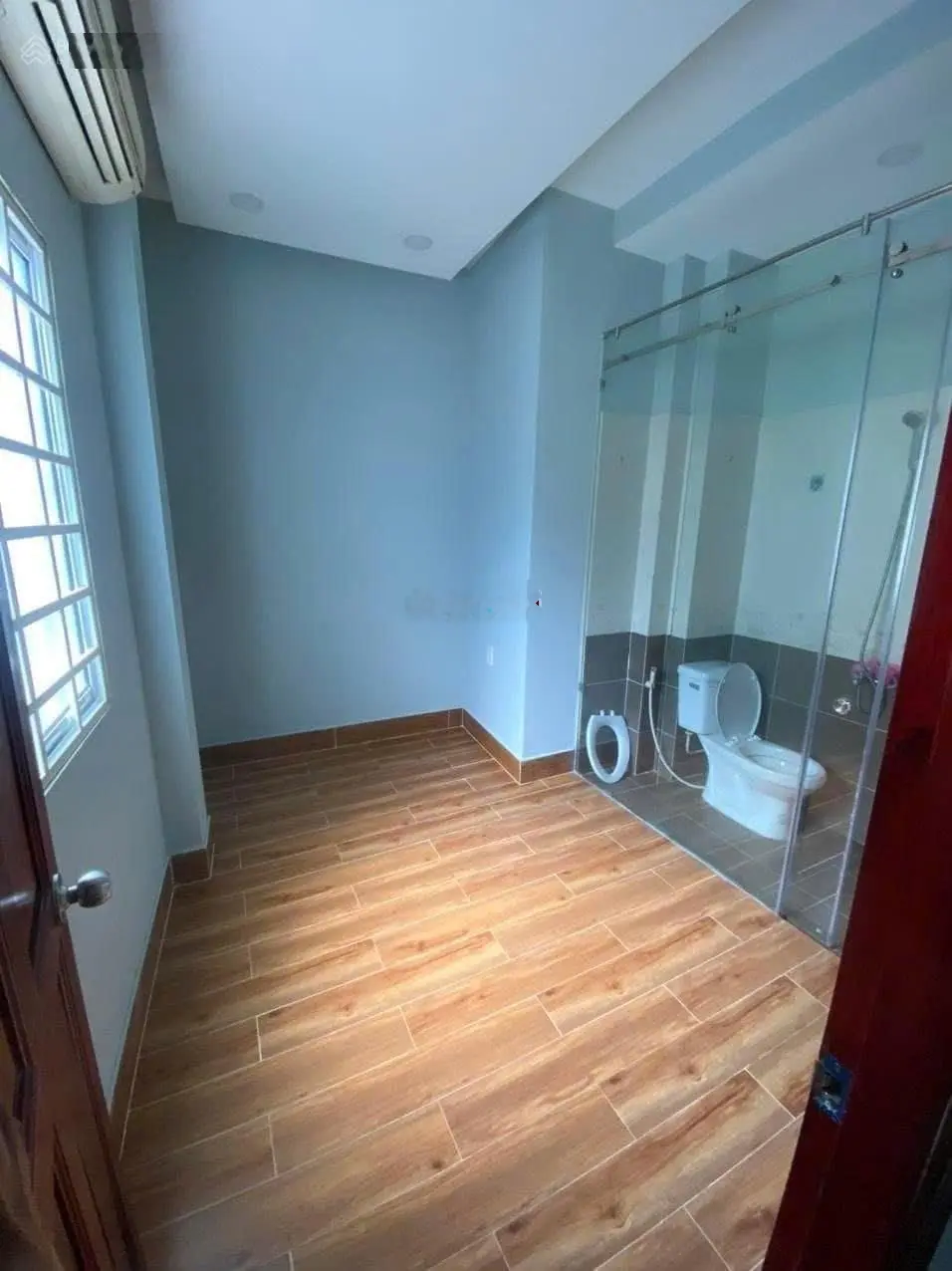 Nhà hẻm 1/ đường Điện Biên Phủ - Q10. DT 4.5mx7m. Nở hậu. Đang cho thuê 30tr/th. Giá 5.9 tỷ. Nhà 4T
