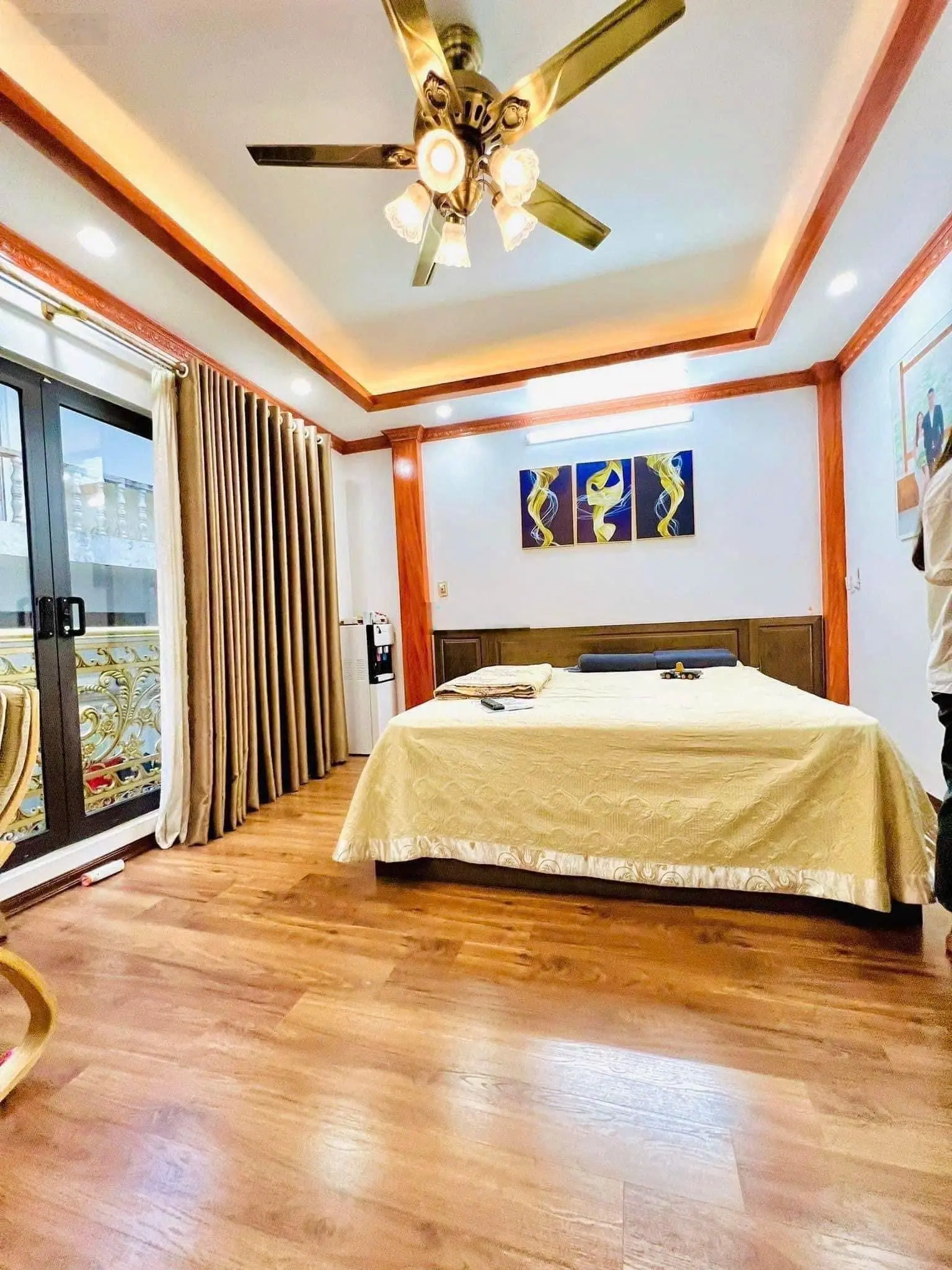 Cực hiếm trương định ô tô, kinh doanh, tặng nội thất tiền tỷ, ở cực sướng 48m2 x 6 tầng MT 4m