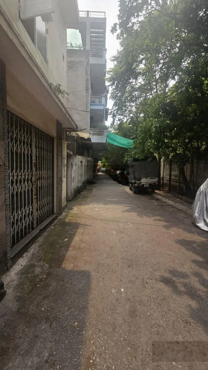 Bán đất Lạc Trung 190m, MT7m, đường nhựa ô tô tránh vỉa hè, giá 26 tỷ. Sổ chính chủ. LH:0946 387 ***