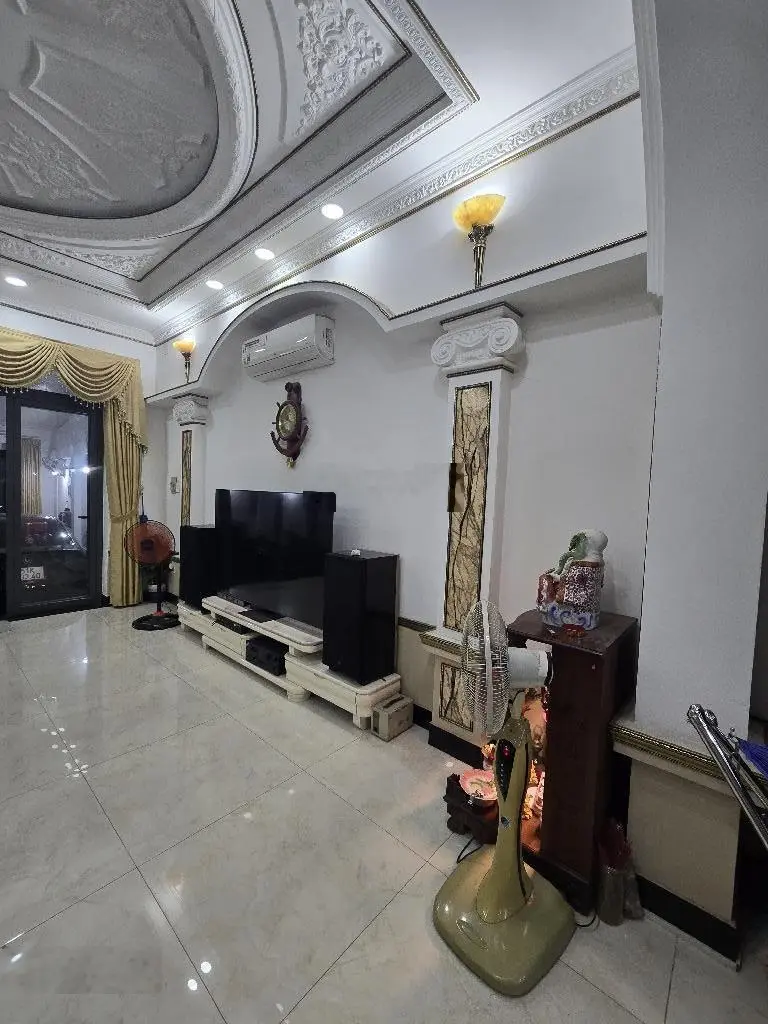 Bán nhà MTKD Dương Cát Lợi, Nhà Bè, 125m2, 4 tầng BTCT, đường 12m, sát cầu Phú Xuân, chỉ 12 tỷ
