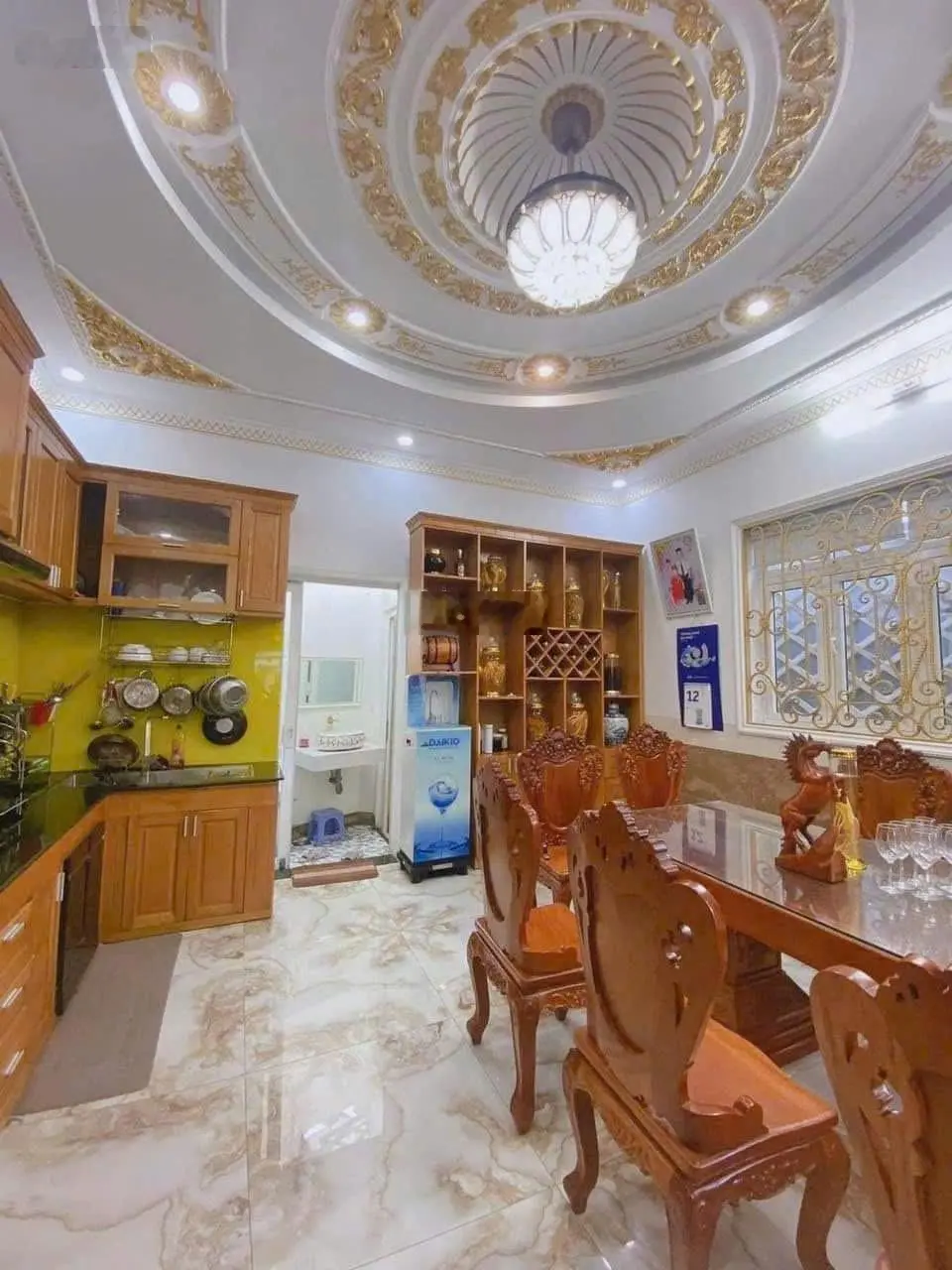 Bán biệt thự sân vườn 200m2 + cửa hàng kinh doanh chỉ 12.5 tỷ