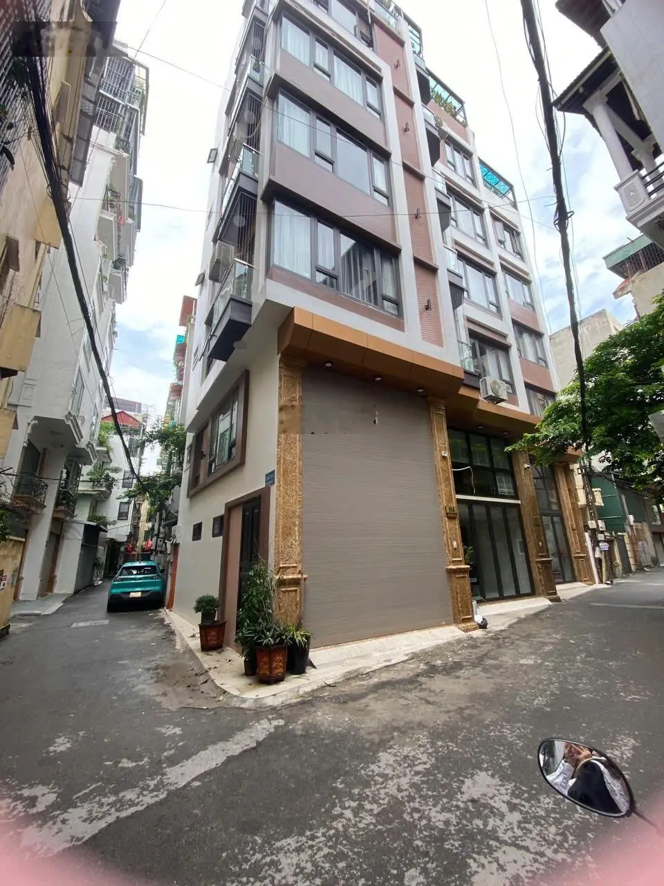 Chính chủ bán nhà Tôn Đức Thắng - ngõ ô tô tránh - ô vào nhà - 70m2 - MT6m giá chỉ hơn 200tr/m2.