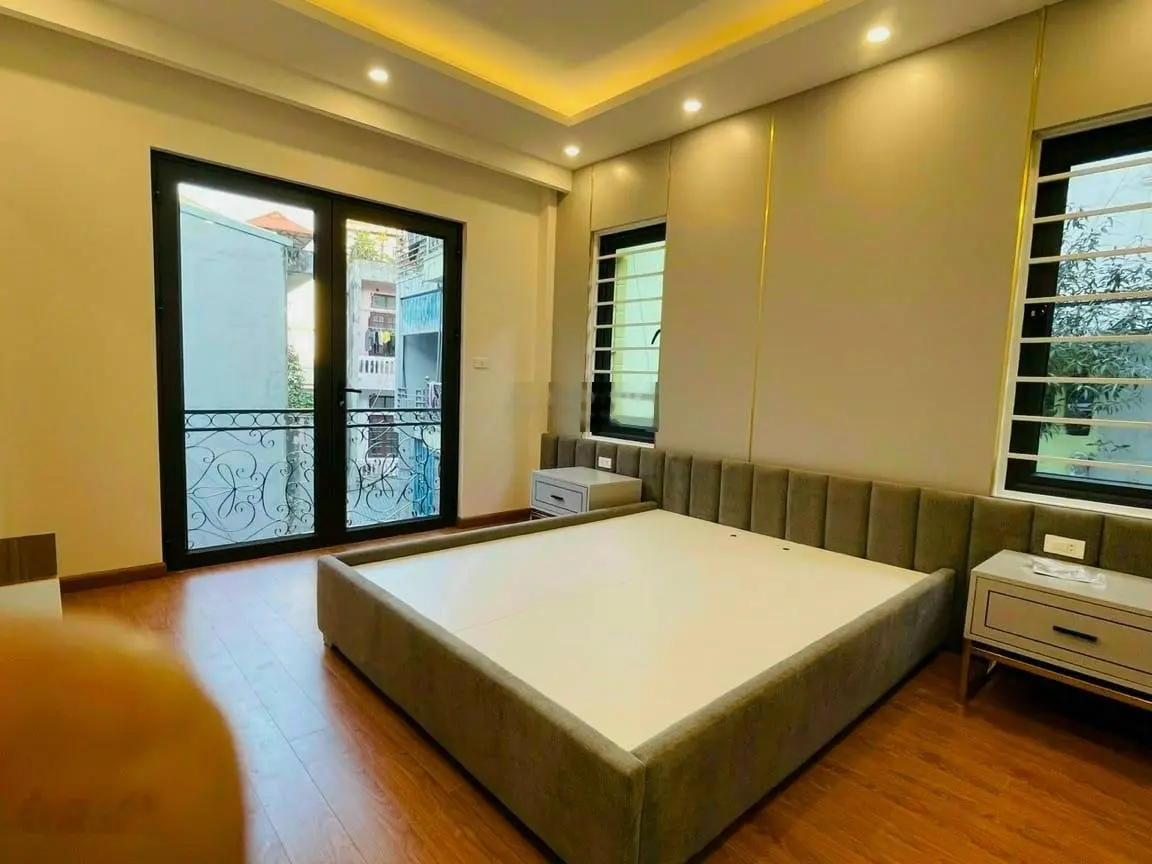 Bán nhà Phú Thượng, Tây Hồ 35m2, 5 tầng, ngõ rộng thoáng, ô tô cách nhà 30m - 6.9 tỷ