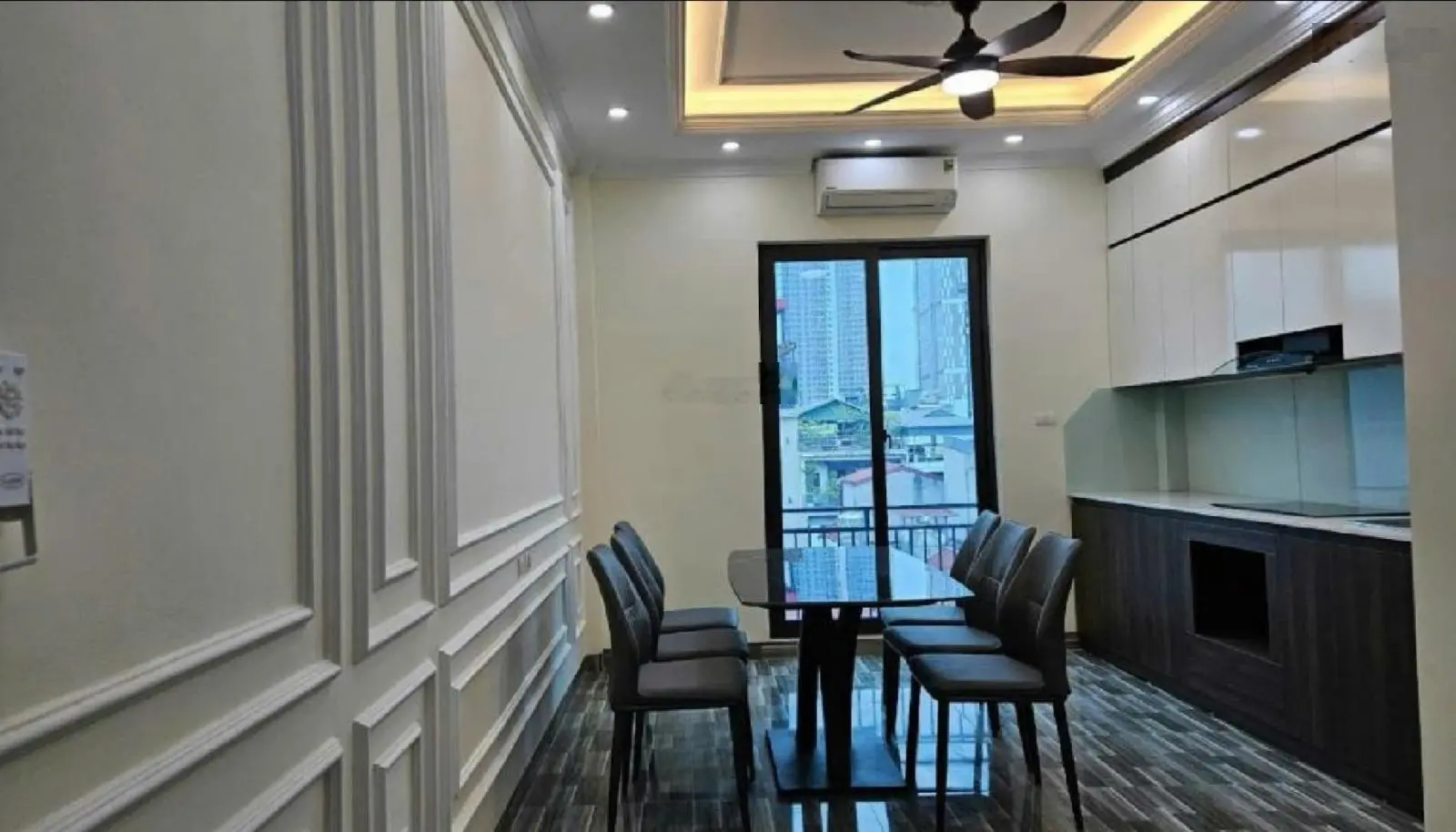 Bán nhà đường Nguyễn Đổng Chi - 7 tầng thang máy - nhà mới dân xây - nội thất đẹp ở ngay - 10,2 tỷ
