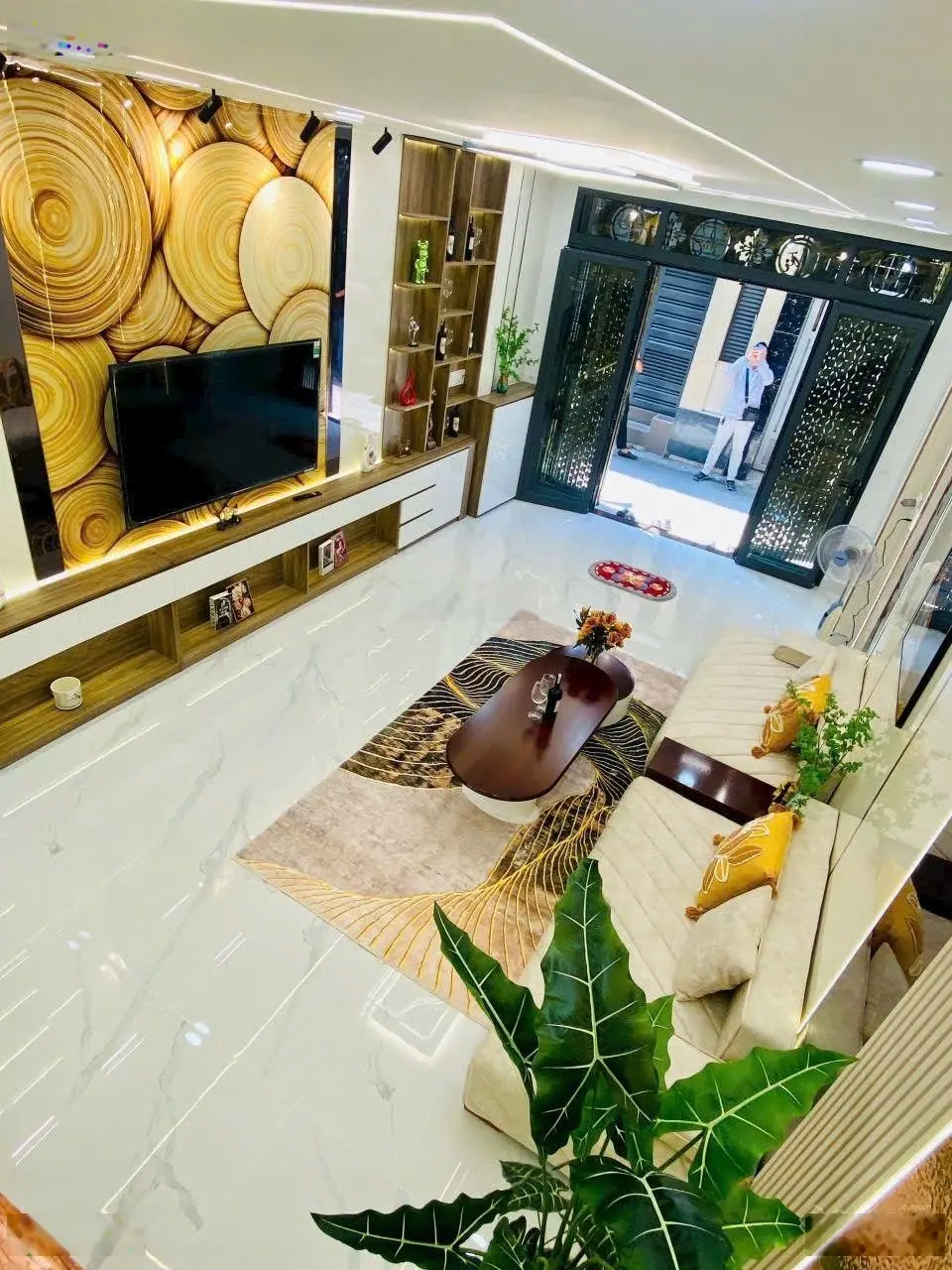 Bán nhà 4x15 trệt 2 lầu nội thất đầy đủ Nguyễn Văn Khối, giá 6,86 tỷ thương lượng