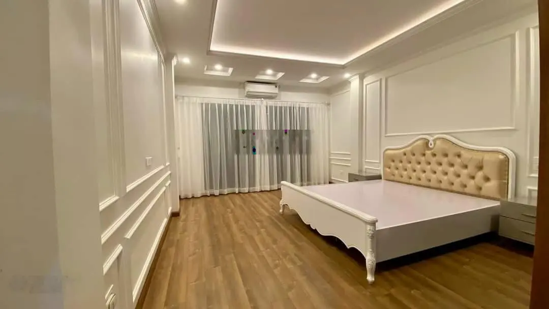 Bán nhà Vương Thừa Vũ, gara oto, gần phố, ngõ thông, 50m, 5 tầng, nhỉnh 12 tỷ