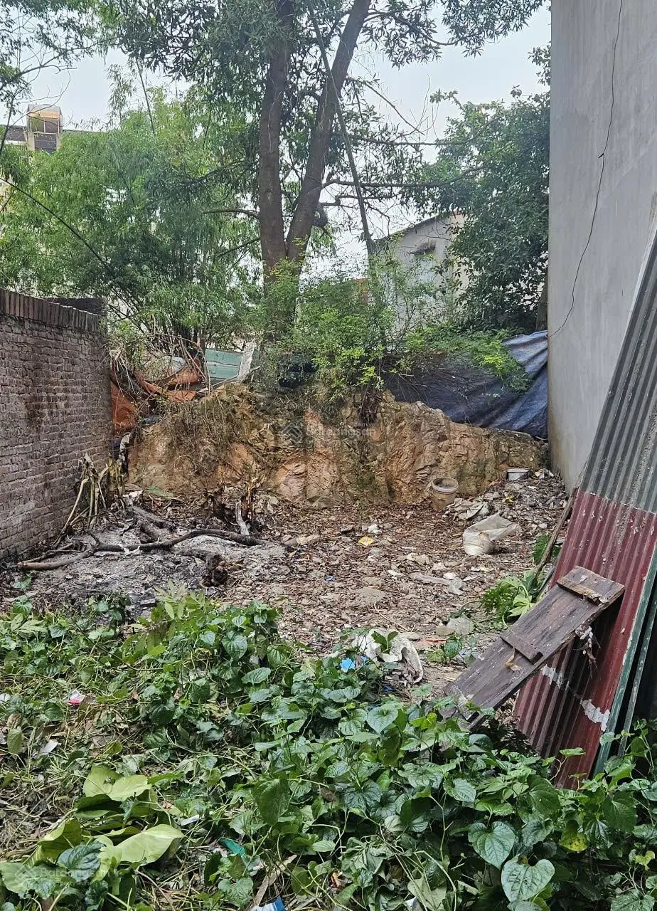Bán lô đất bìa đỏ gần trường Cao Đẳng Sư Phạm - Thành Phố Bắc Ninh