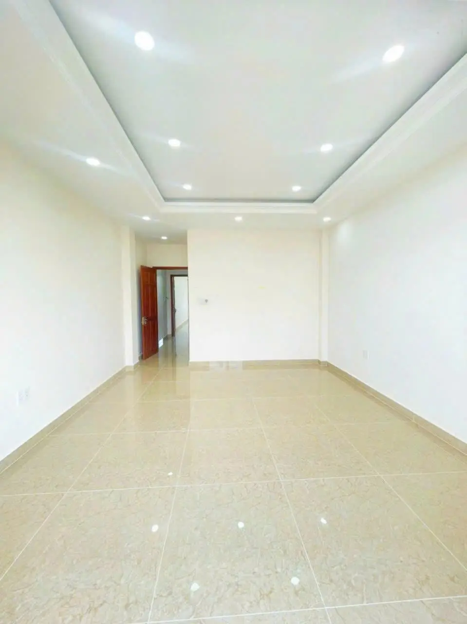 Nhà đẹp - rẻ HXH Quốc Lộ 13 - Thủ Đức - DT 4x21m + 4 tầng - sổ hồng riêng - hoàn công đầy đủ