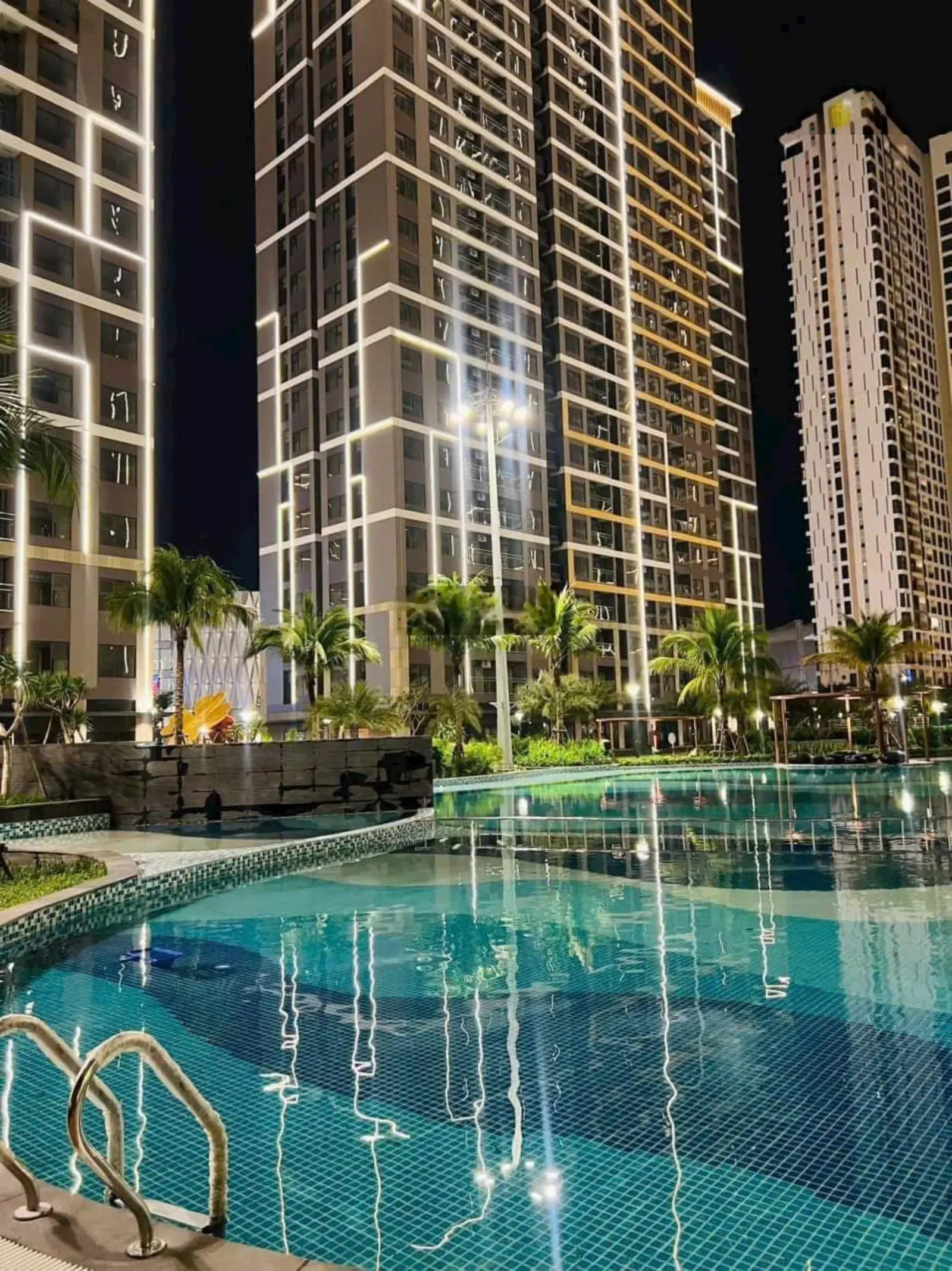 Cần tiền du lịch, Tôi cần bán gấp giảm ngay 5,5% trên giá tổng. phân khu đẹp nhất dự án