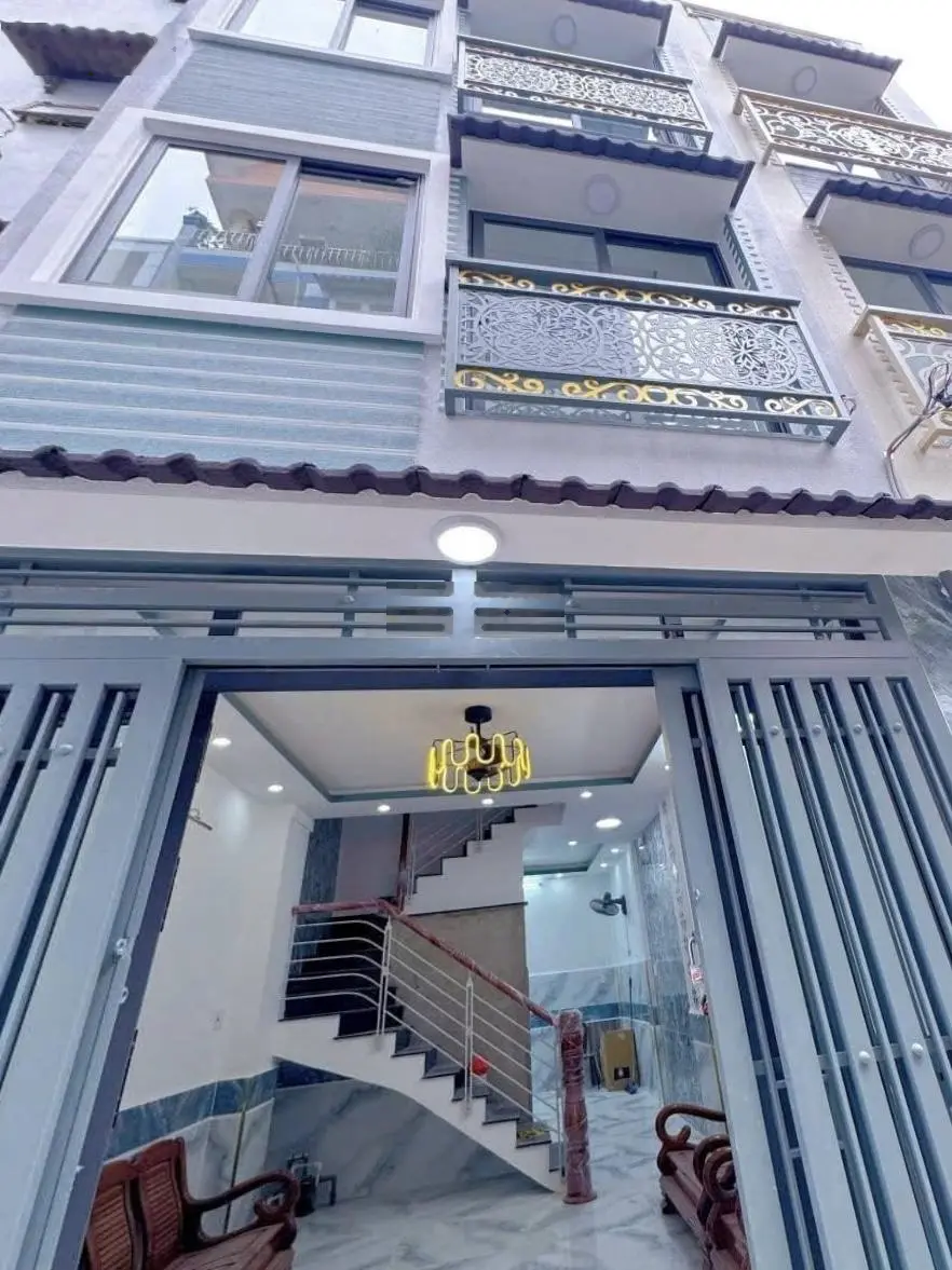 Chủ đi định cư bán nhà Lê Văn Sỹ - Q3 - 40m2 - SHR - LH 0788397931