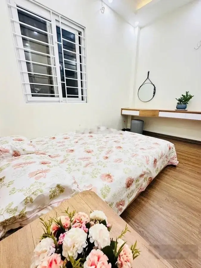 Quá đẹp!!! Chỉ hơn 6 tỷ nhà phố Khương Đình xịn mịn 38m*5T*3.5mMT - oto cạnh nhà cách 5m.