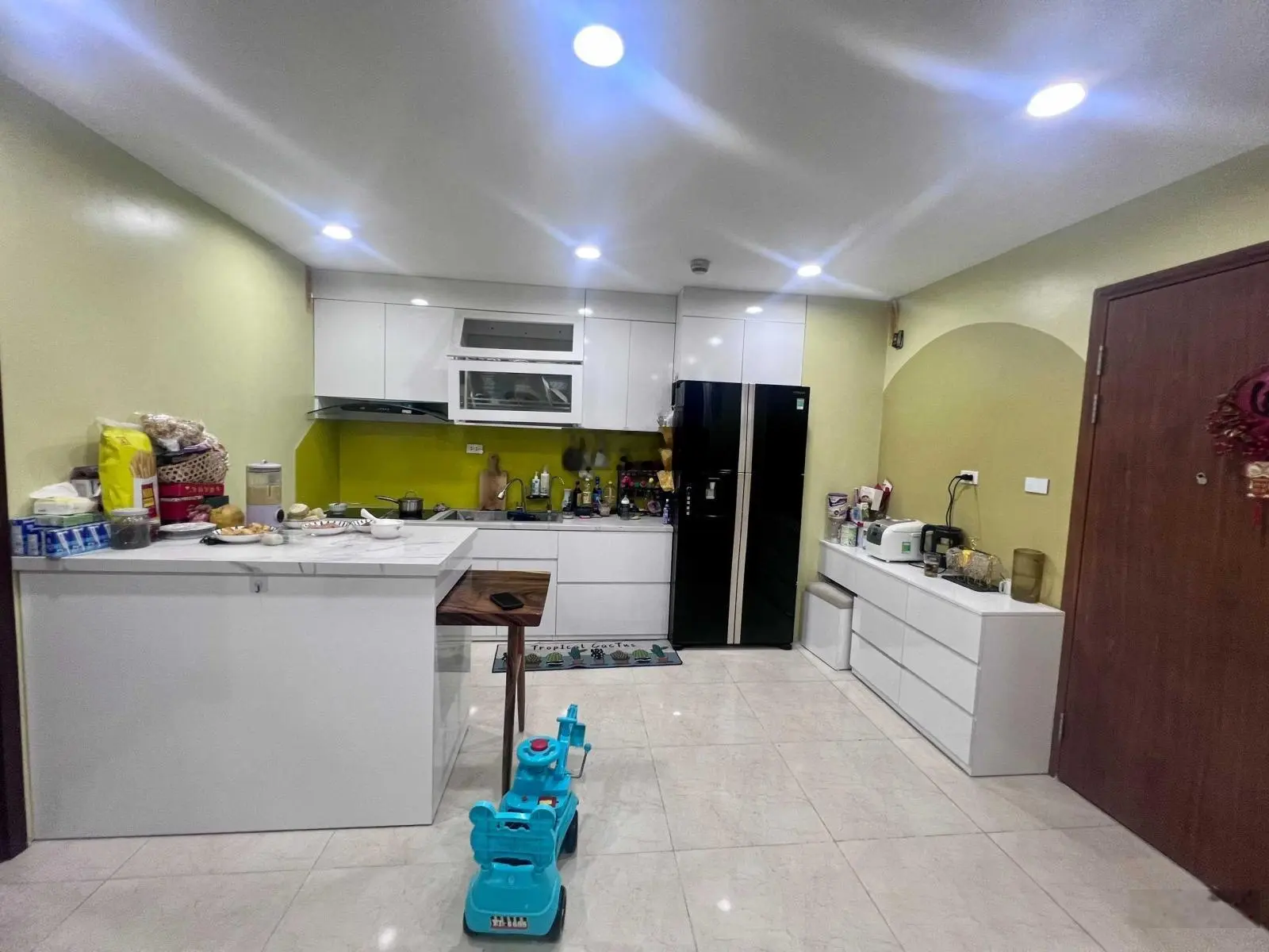 Chính chủ bán căn hộ tại Hà Nội Center Point đơn nguyên 2, diện tích 85m2 (3PN -2WC), full nội thất