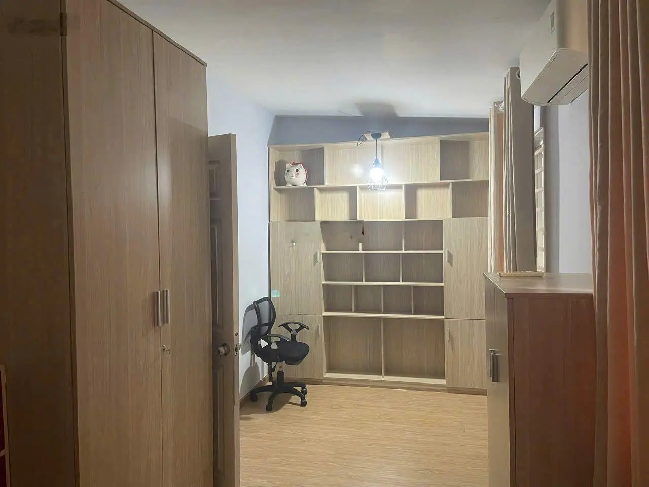 Chủ Cần Bán Nhà 1 trệt 1 lầu KDC Vĩnh Phú, LH 0909036578