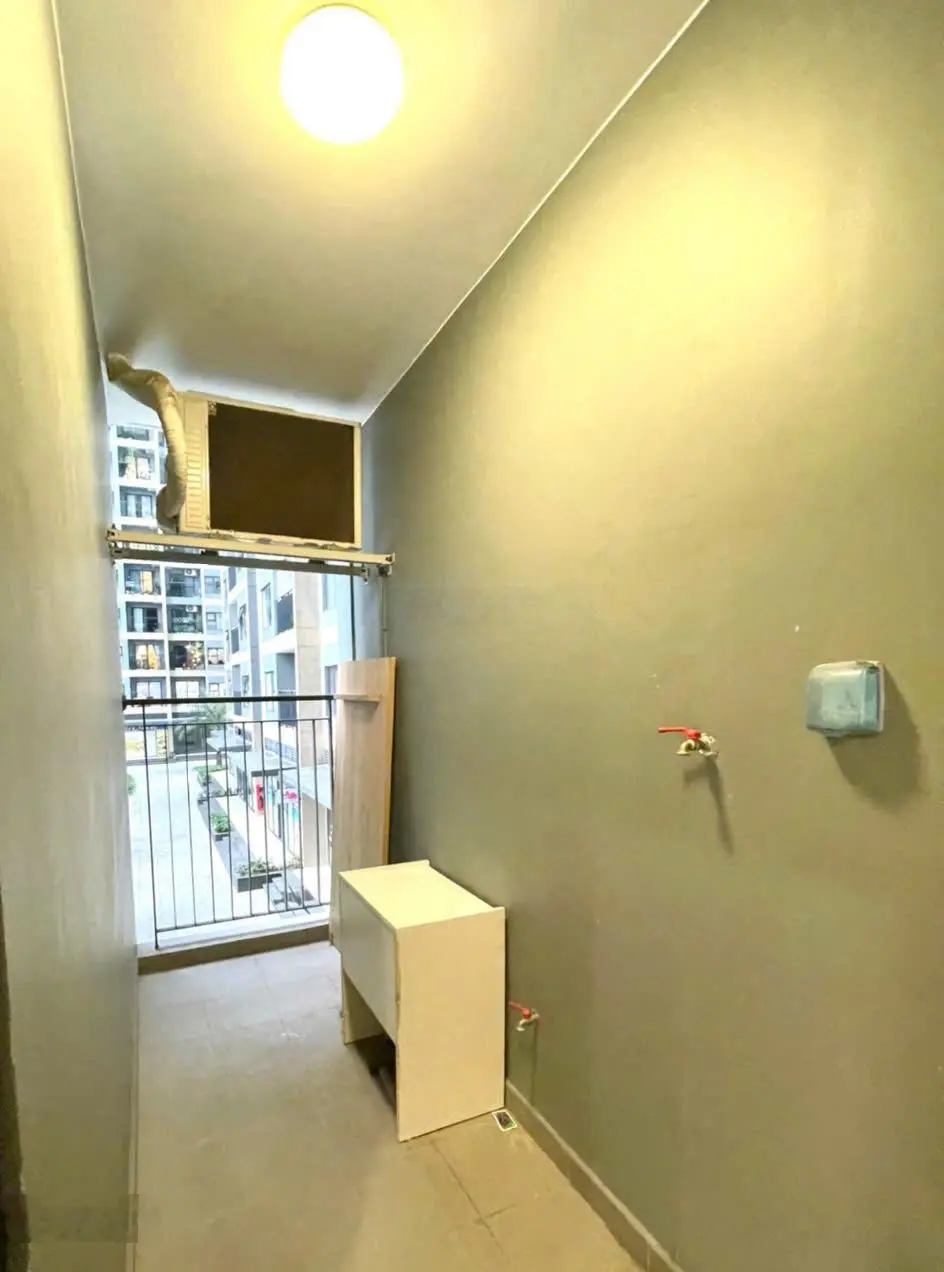 Chính chủ cần bán gấp căn hộ chung cư Studio 34m2 Tòa S402, KĐT Vinsmart City