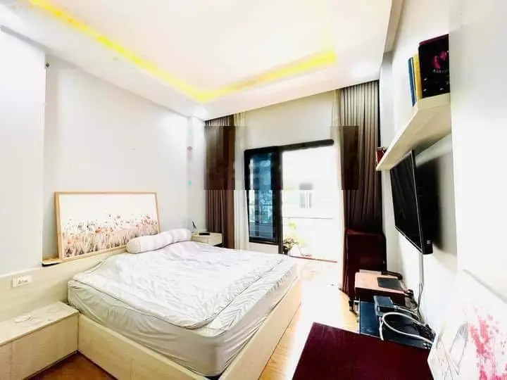 BÁN NHÀ PHỐ KHU BIỆT THỰ BÌNH ĐÔNG Q8 , 180M2 DT SÀN , HXT 10M ,TẶNG FULL NỘI THẤT XỊN , NHỈNH 6 TỶ