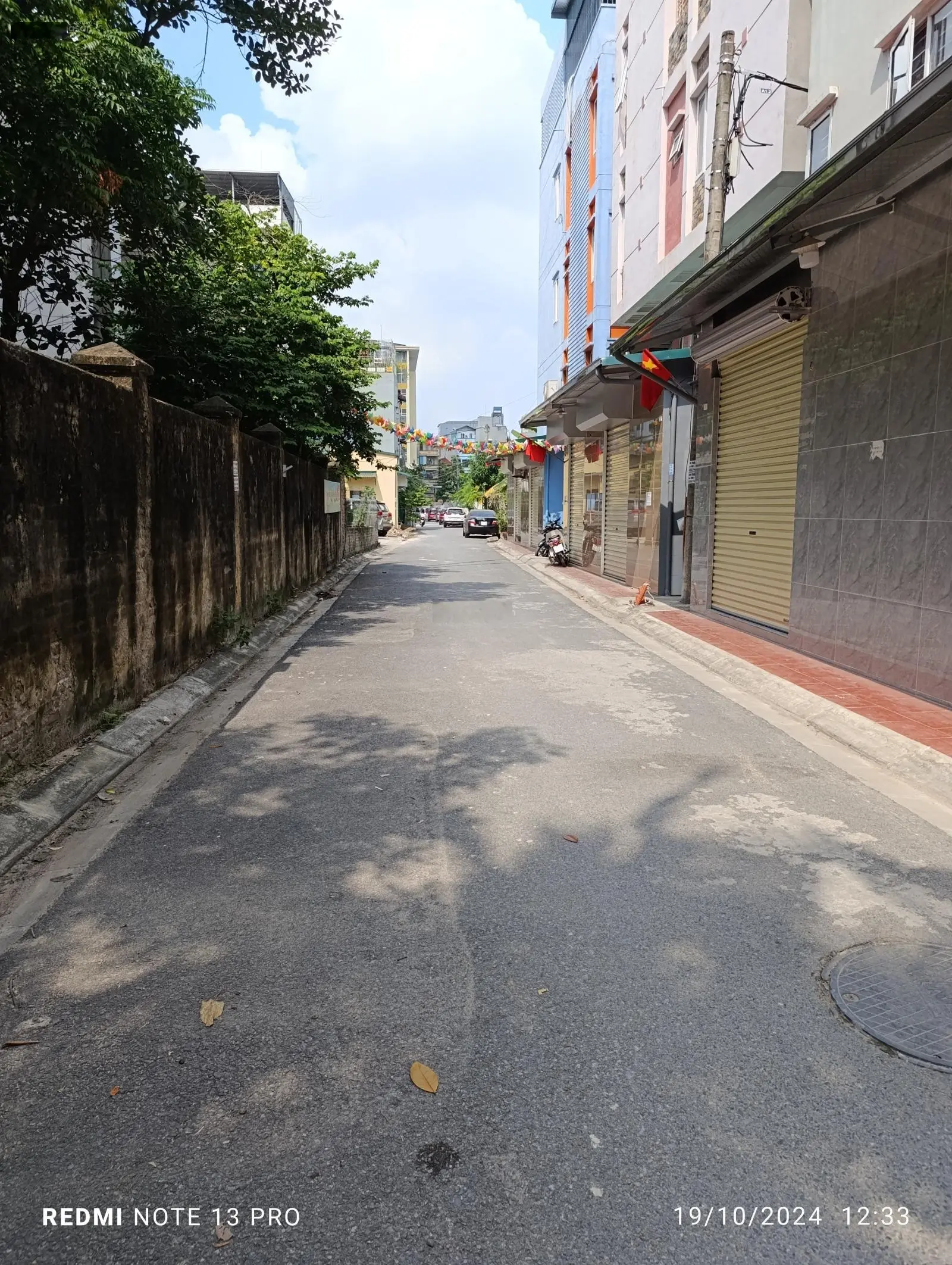Bán nhà C4 Lê Văn Hiến, Cạnh Trường Tài Chính-Phân lô 2 mặt ngõ ô tô tránh-82m2 MT5.3m-Siêu hiếm