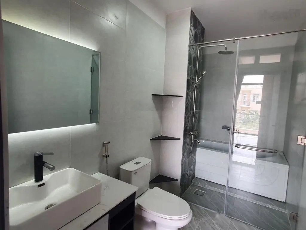 Mua bán nhà võ văn hát, long trường, quận 9_nhà 4 tầng 60m2_ giá chỉ 6 tỷ ( tl)